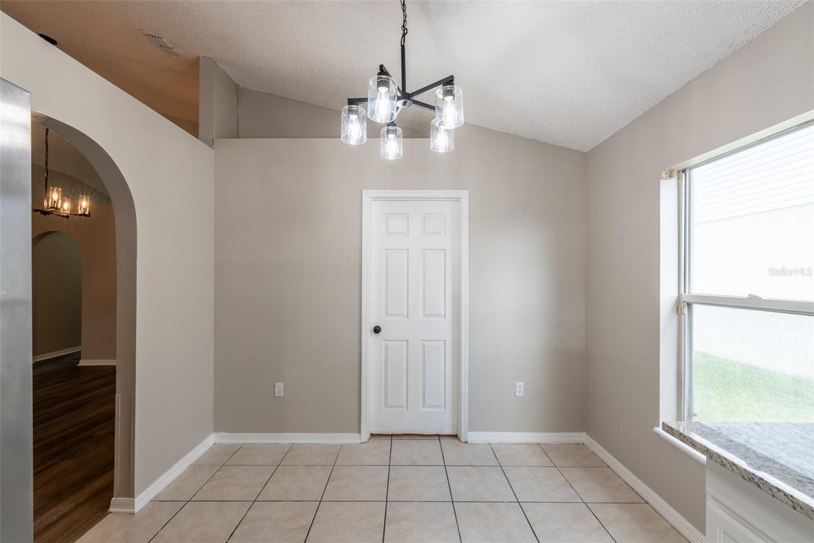 Image 31 of 46 For 383 Fairfield Drive