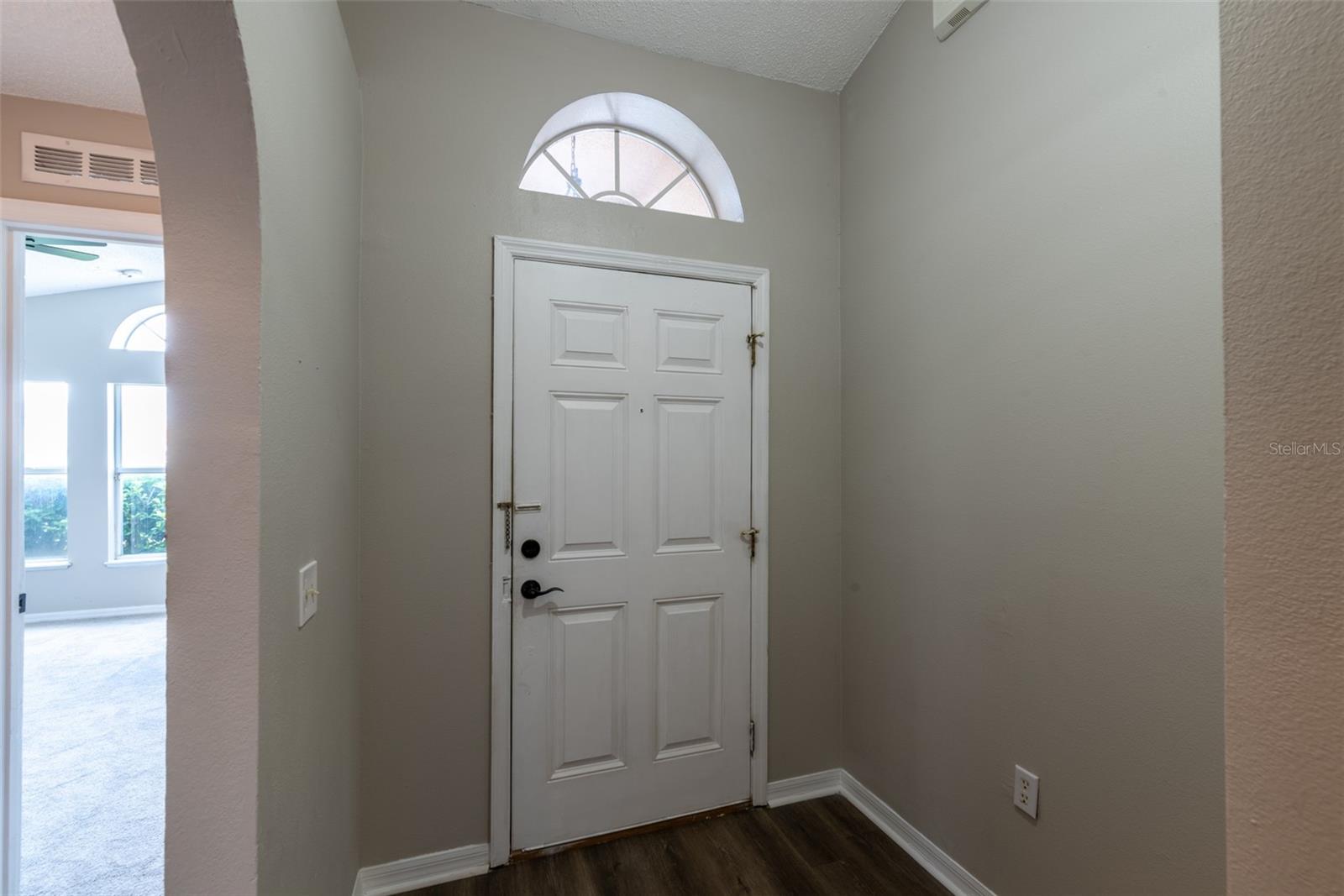 Image 9 of 46 For 383 Fairfield Drive