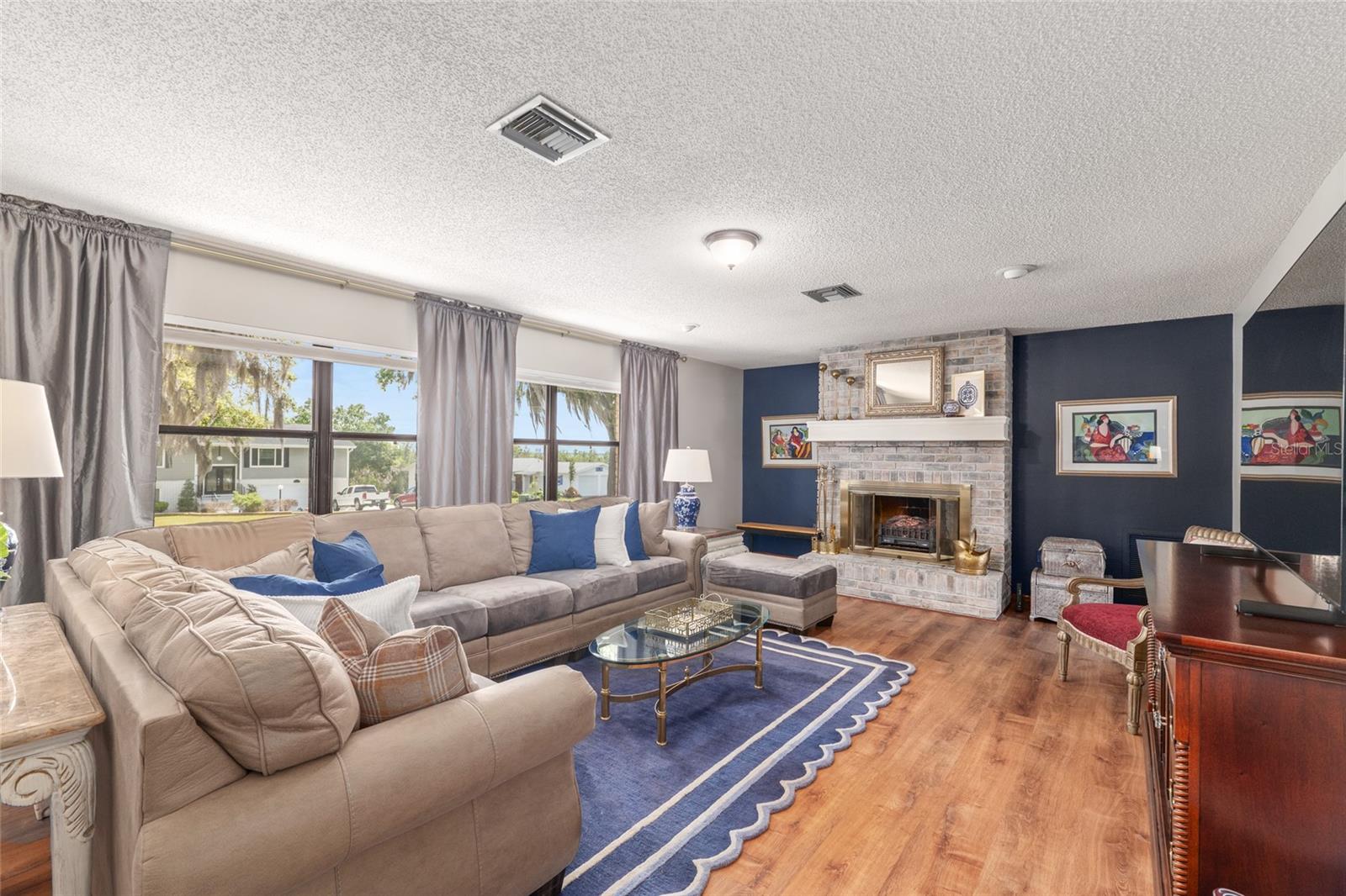 Image 15 of 74 For 38845 Ella Drive