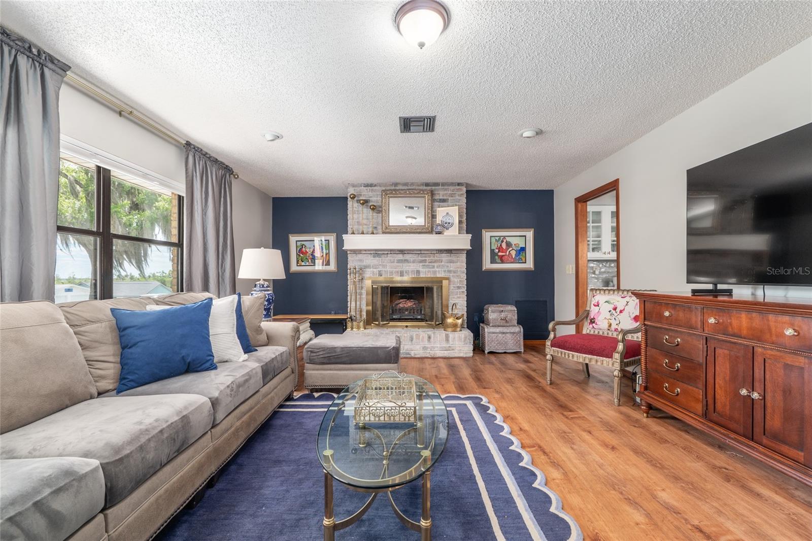 Image 16 of 74 For 38845 Ella Drive