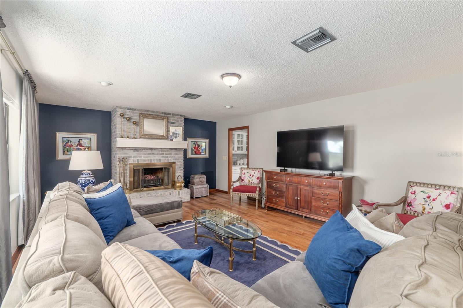 Image 17 of 74 For 38845 Ella Drive