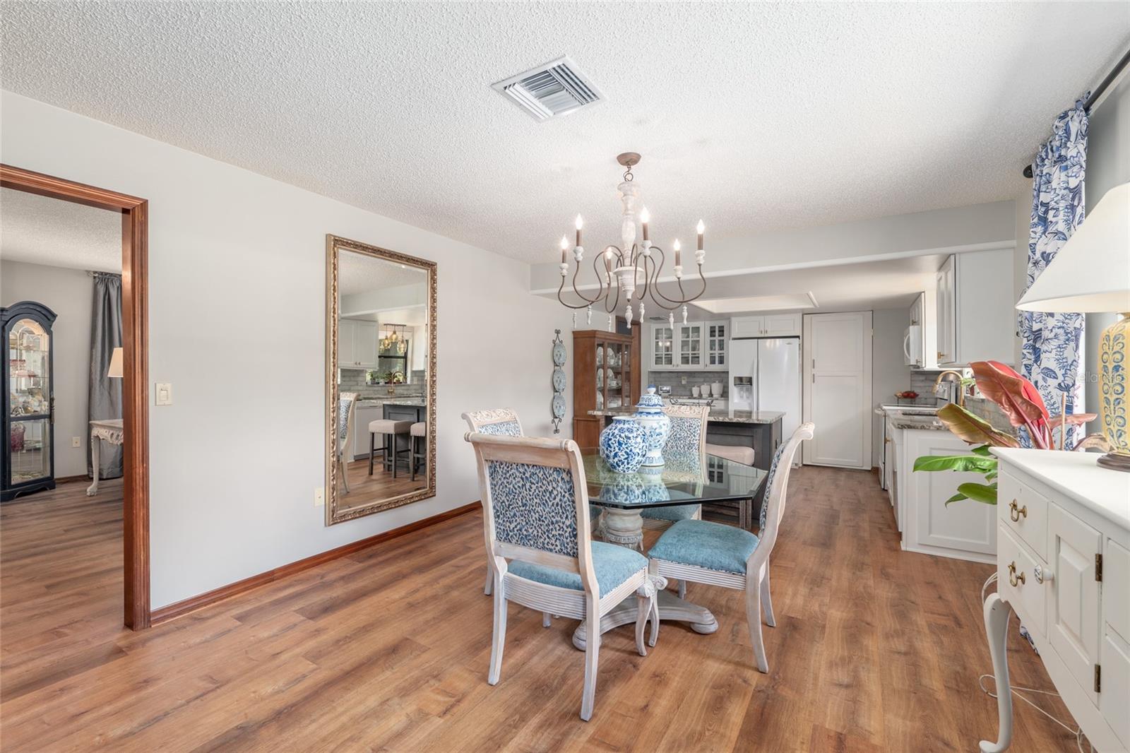 Image 22 of 74 For 38845 Ella Drive