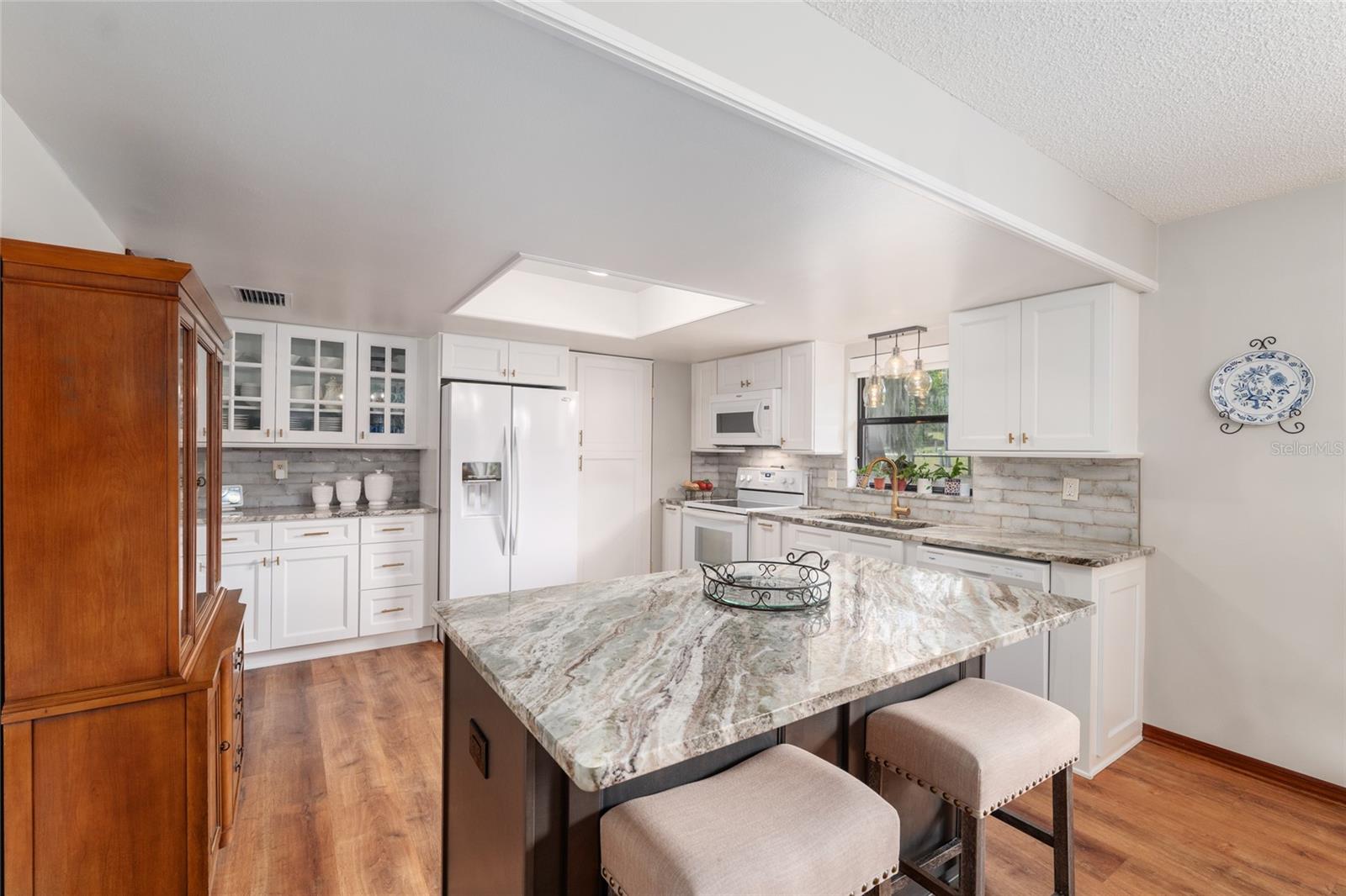 Image 26 of 74 For 38845 Ella Drive