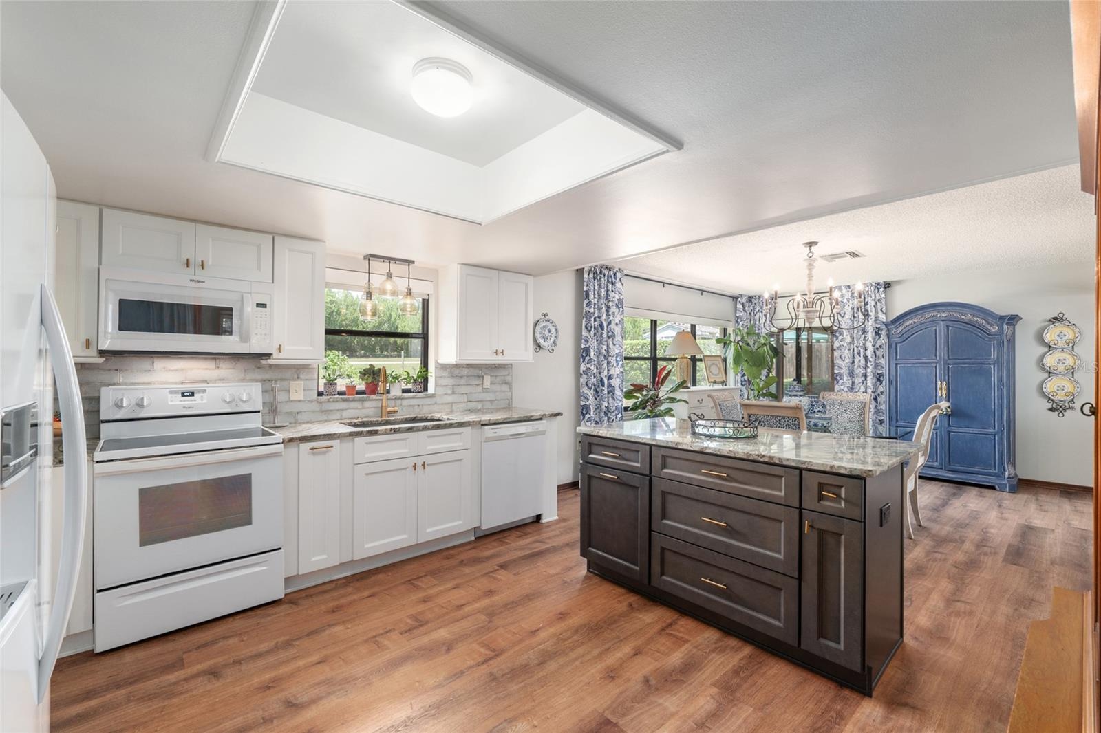 Image 27 of 74 For 38845 Ella Drive