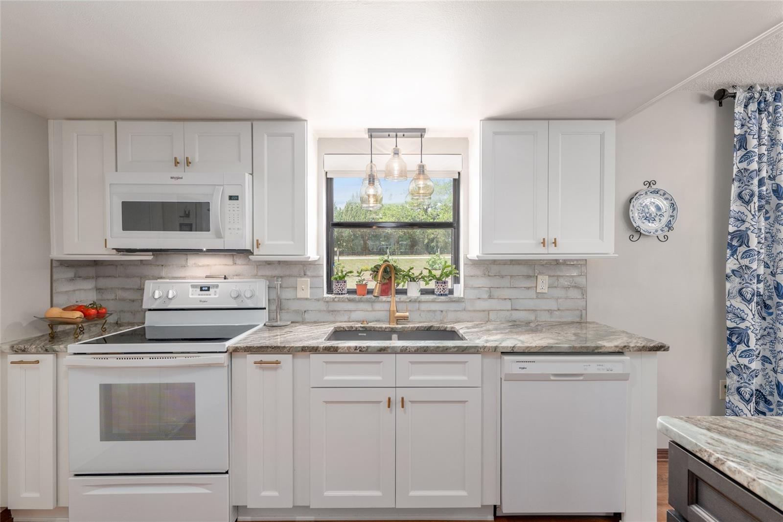 Image 29 of 74 For 38845 Ella Drive