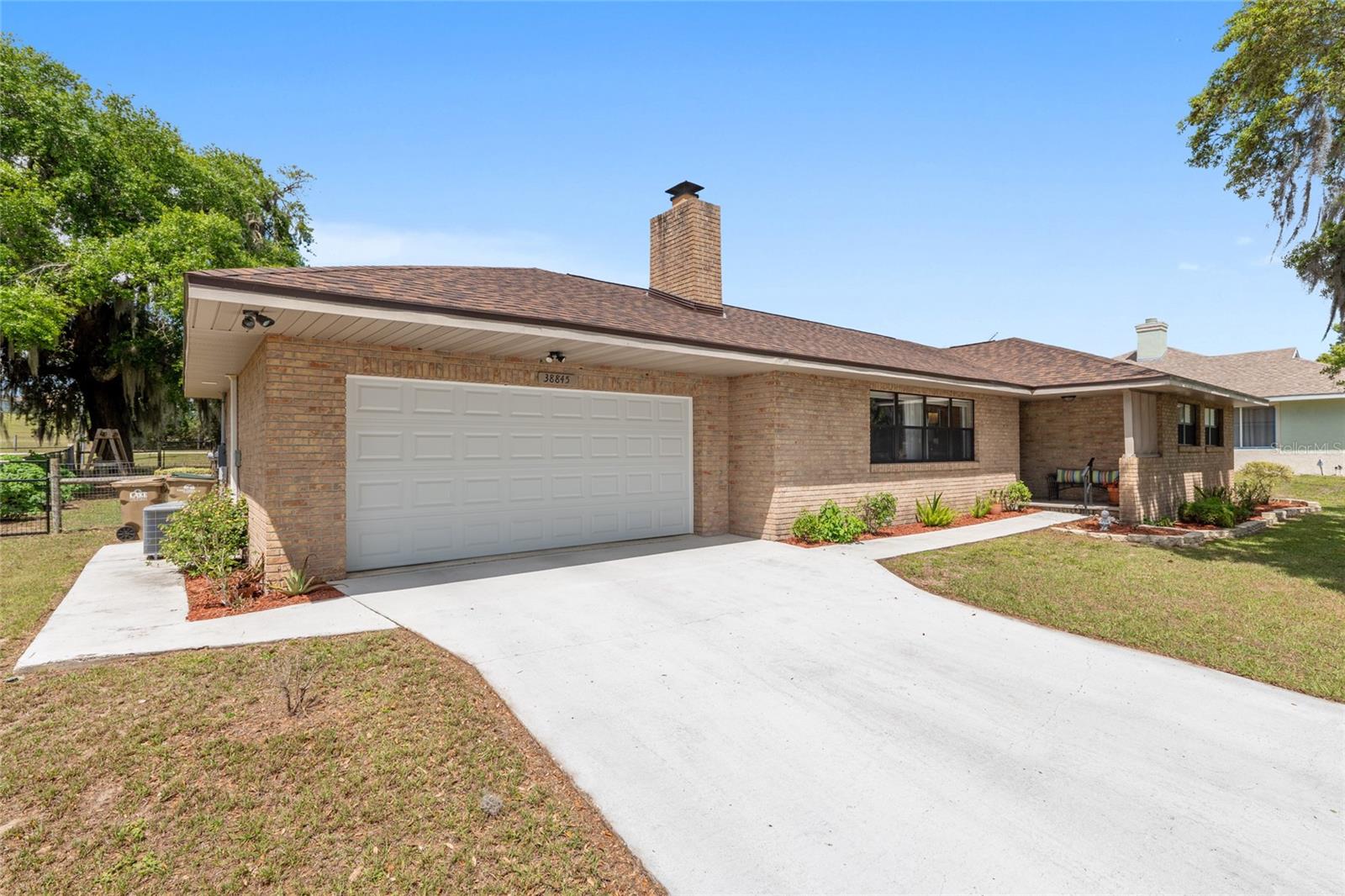 Image 5 of 74 For 38845 Ella Drive