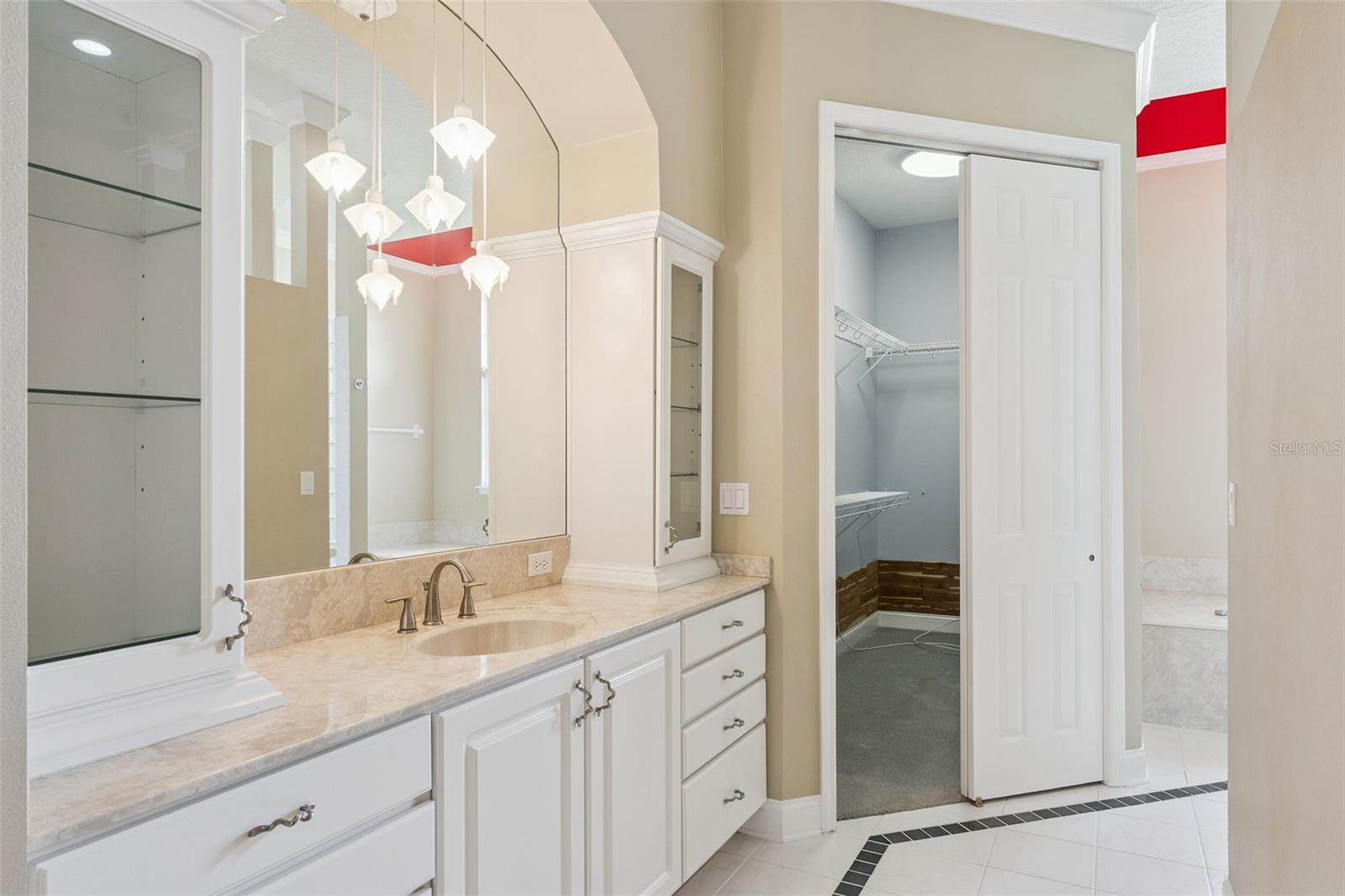 Image 15 of 48 For 17540 Vista Belle Court