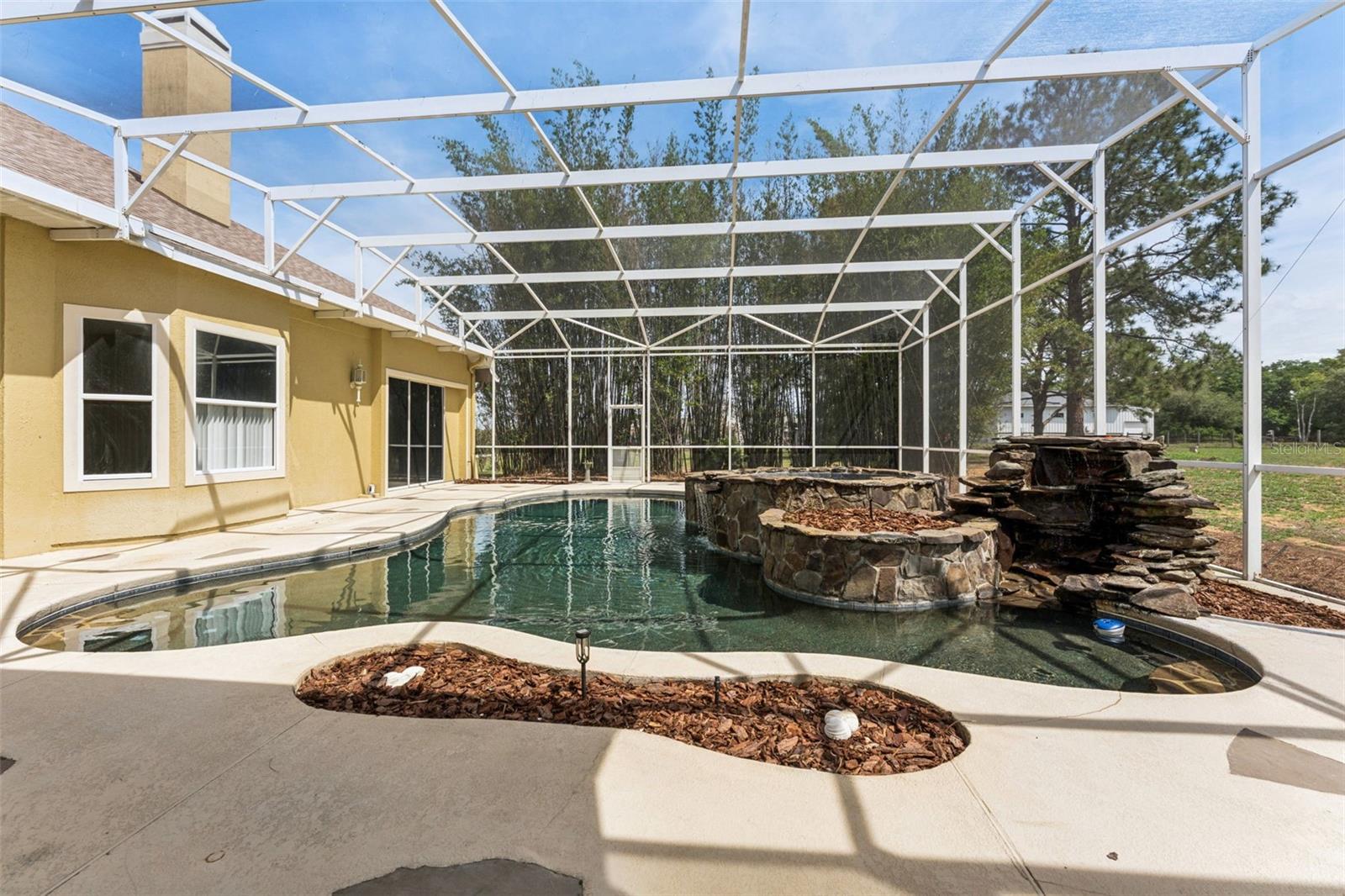 Image 36 of 48 For 17540 Vista Belle Court