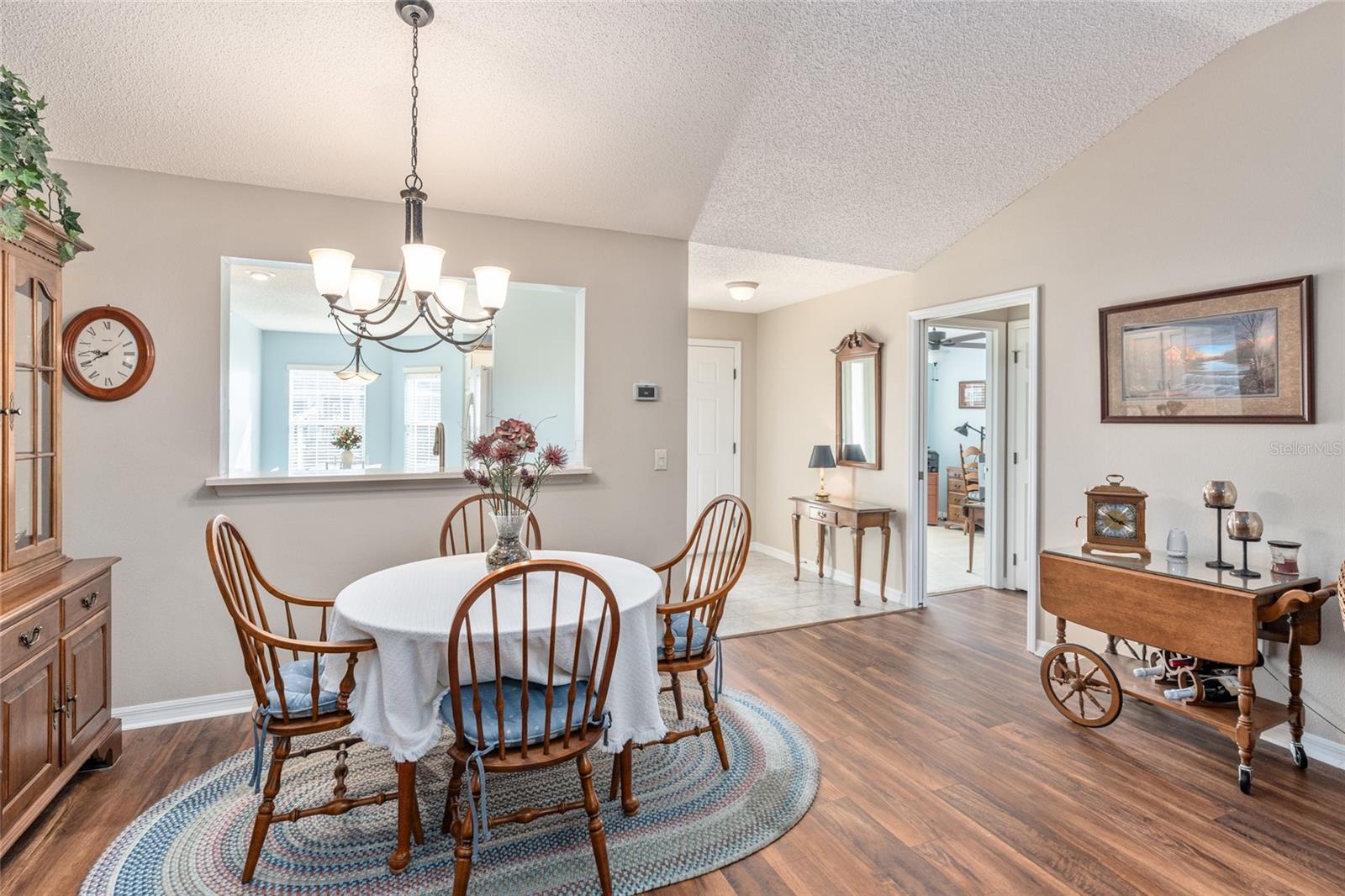 Listing photo id 12 for 17830 88th Cascade Court