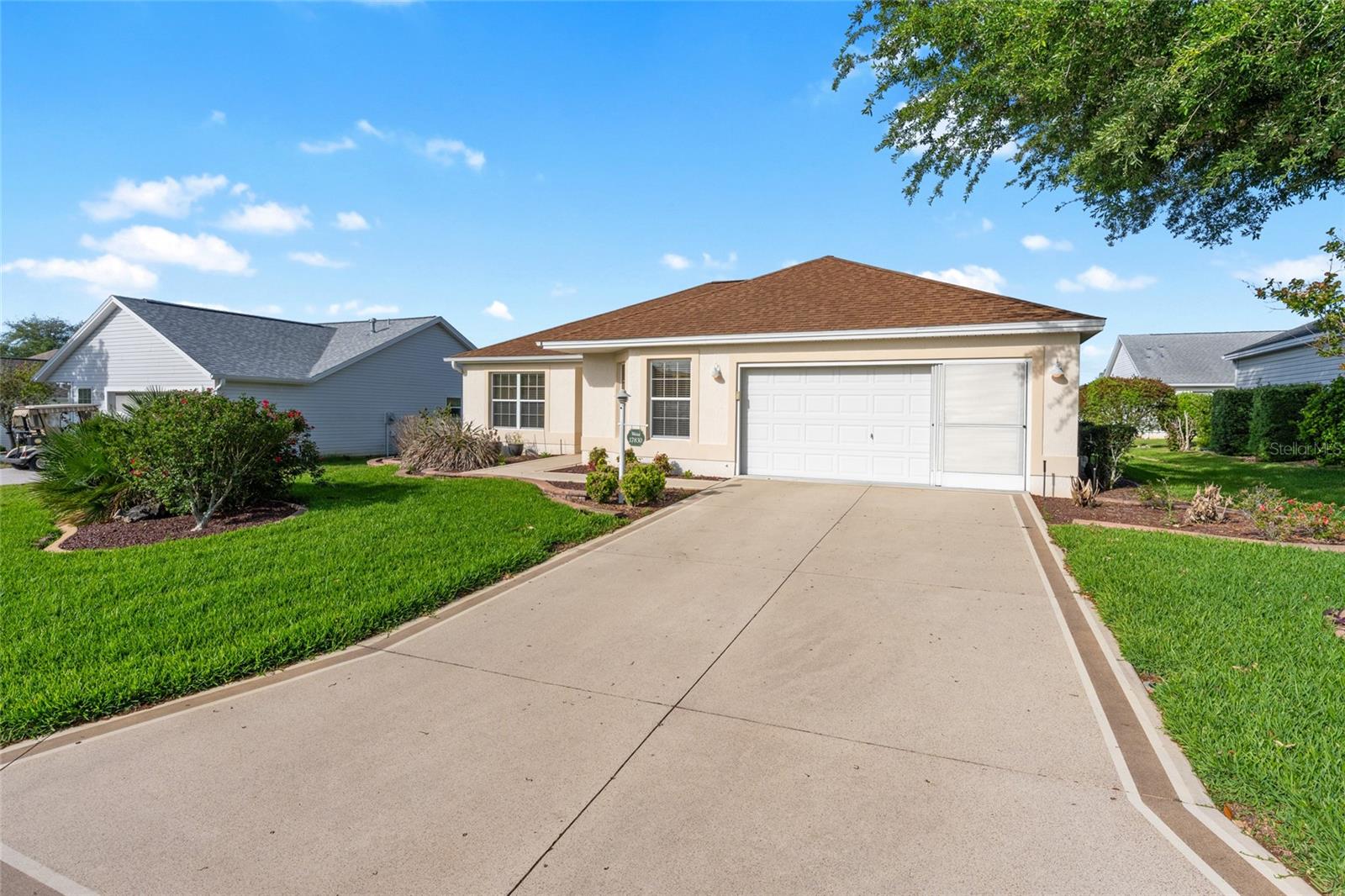 Listing photo id 0 for 17830 88th Cascade Court