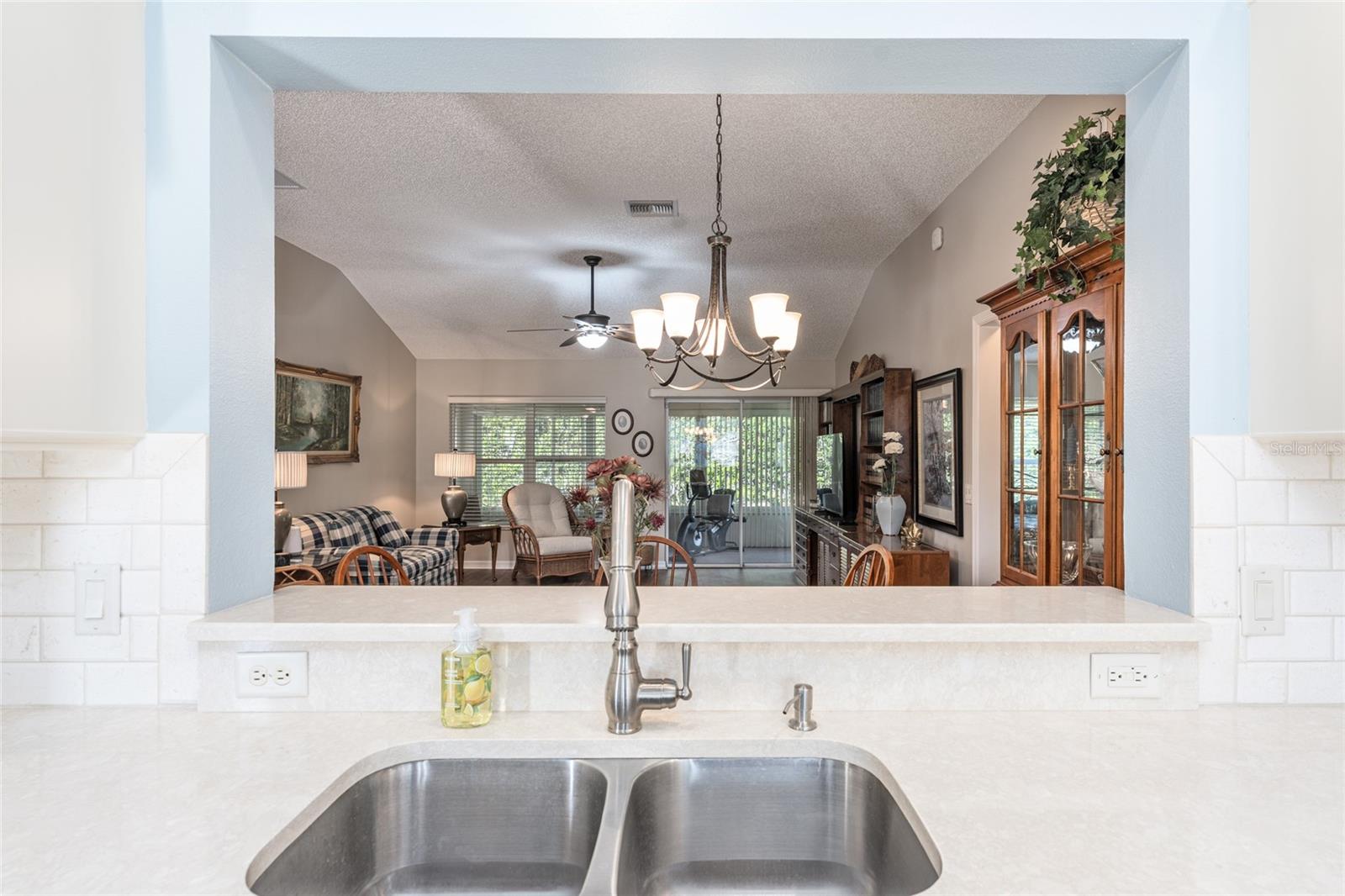 Listing photo id 24 for 17830 88th Cascade Court