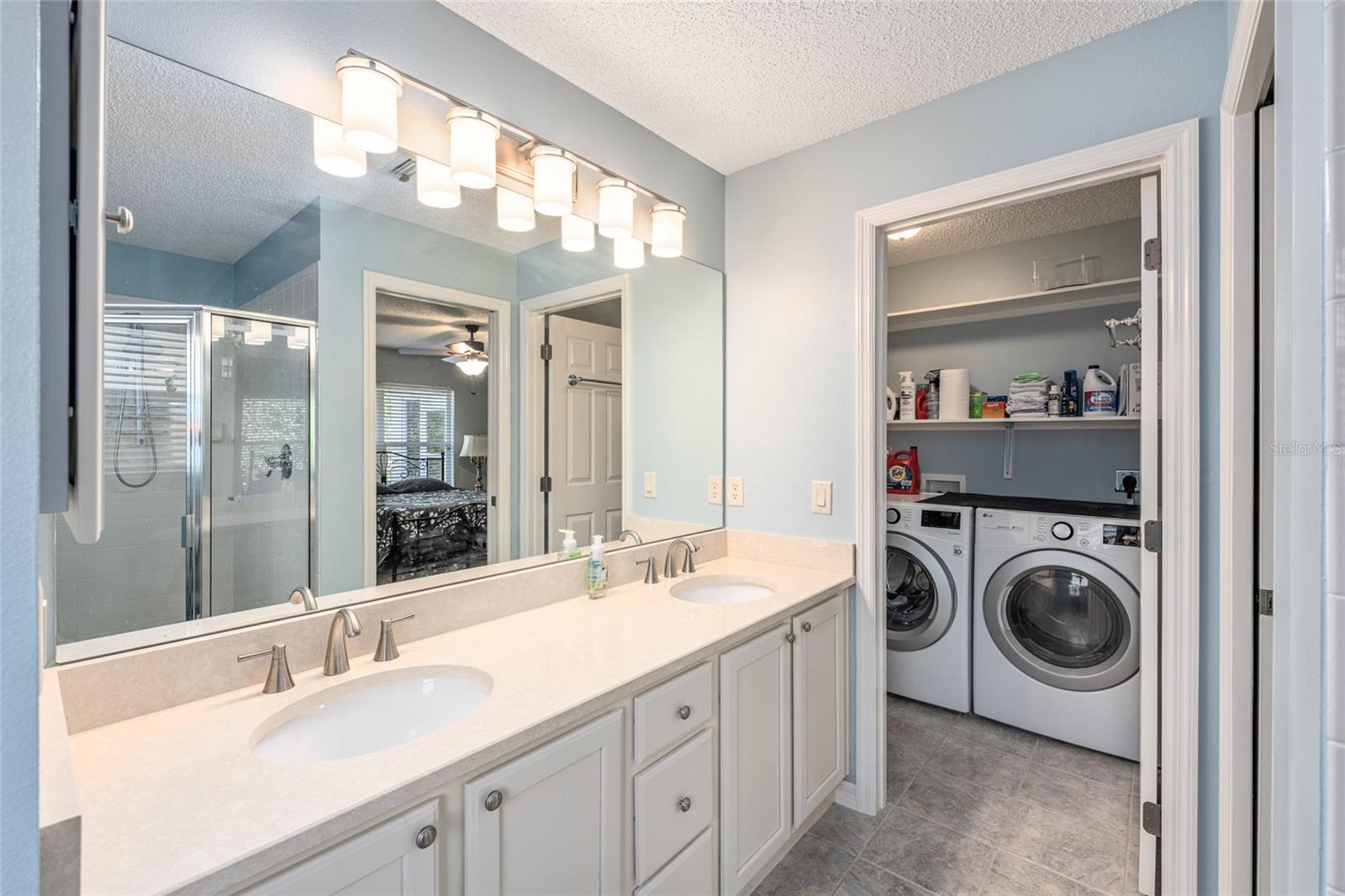 Listing photo id 36 for 17830 88th Cascade Court