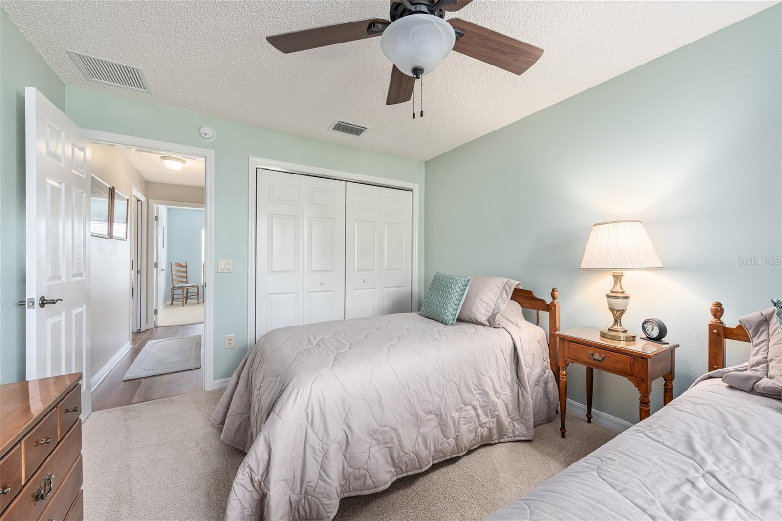 Listing photo id 48 for 17830 88th Cascade Court