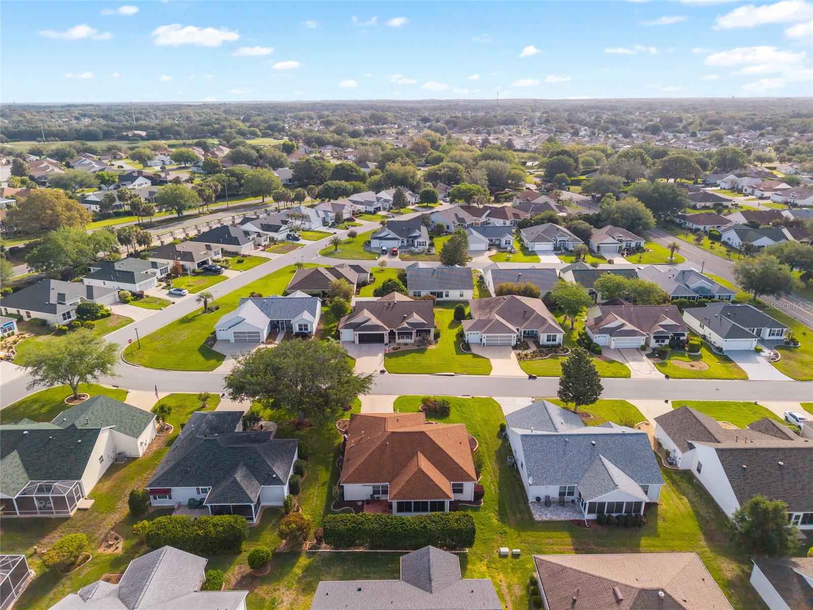 Listing photo id 69 for 17830 88th Cascade Court