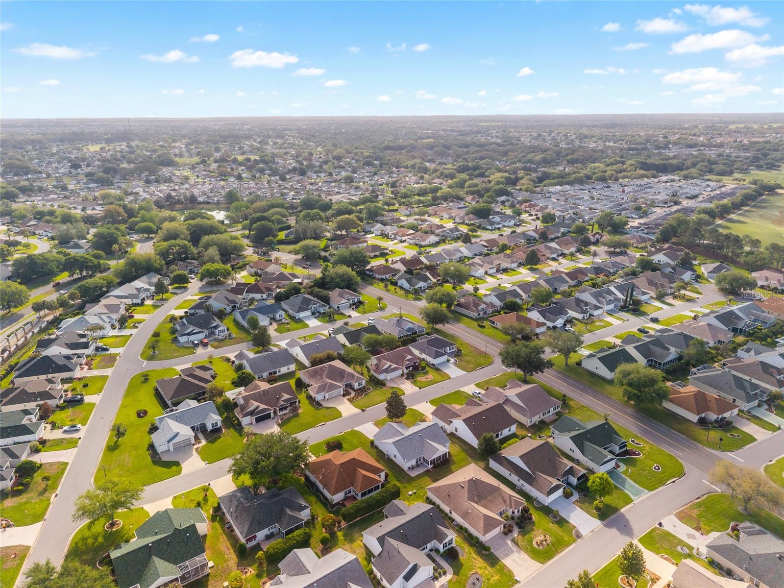 Listing photo id 71 for 17830 88th Cascade Court