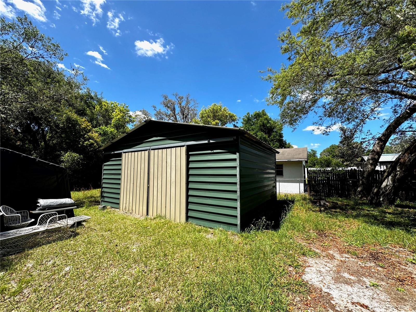 Image 3 of 10 For 6013 Idle A While Circle