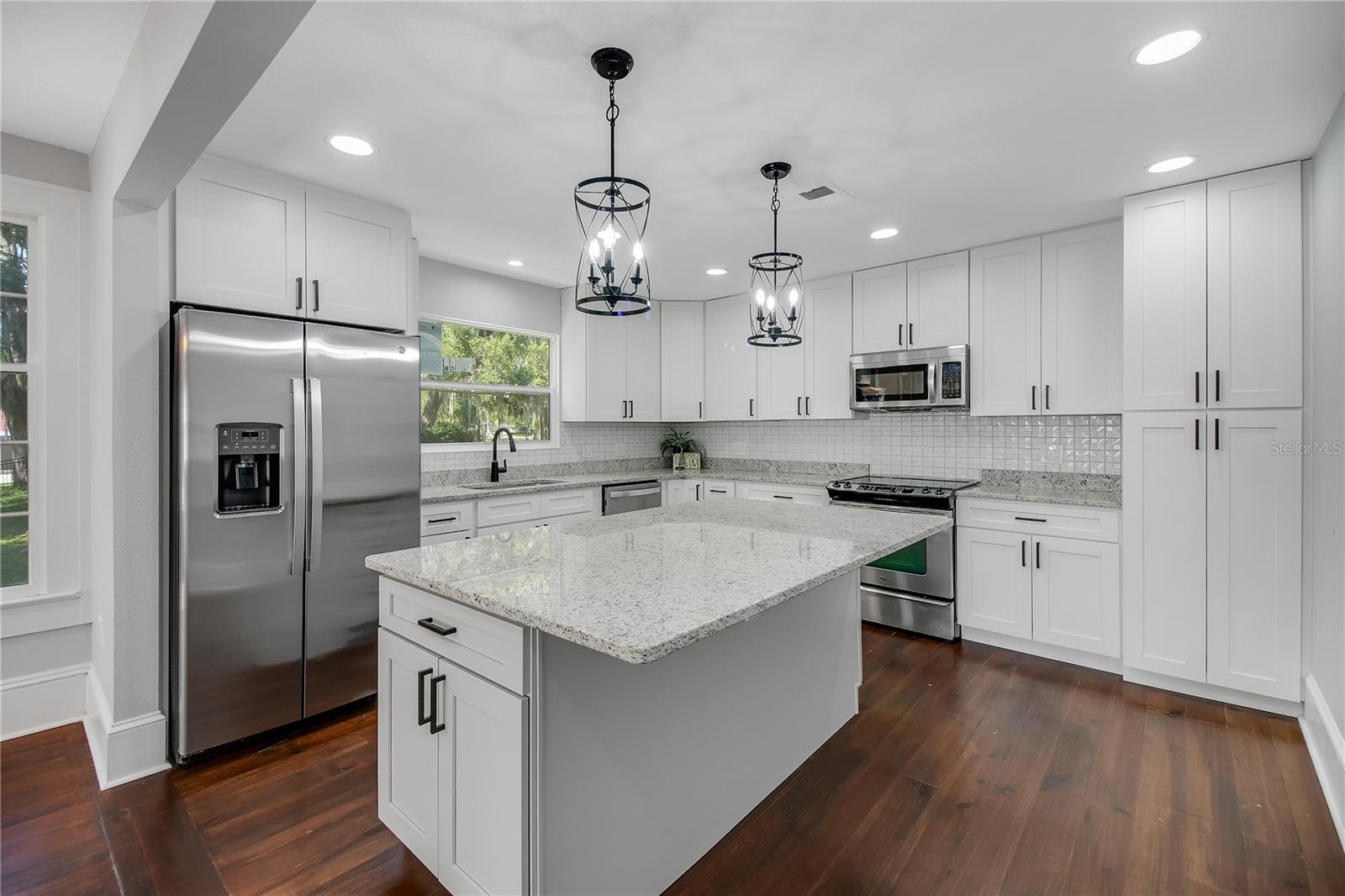 Image 13 of 69 For 30437 Orange Drive