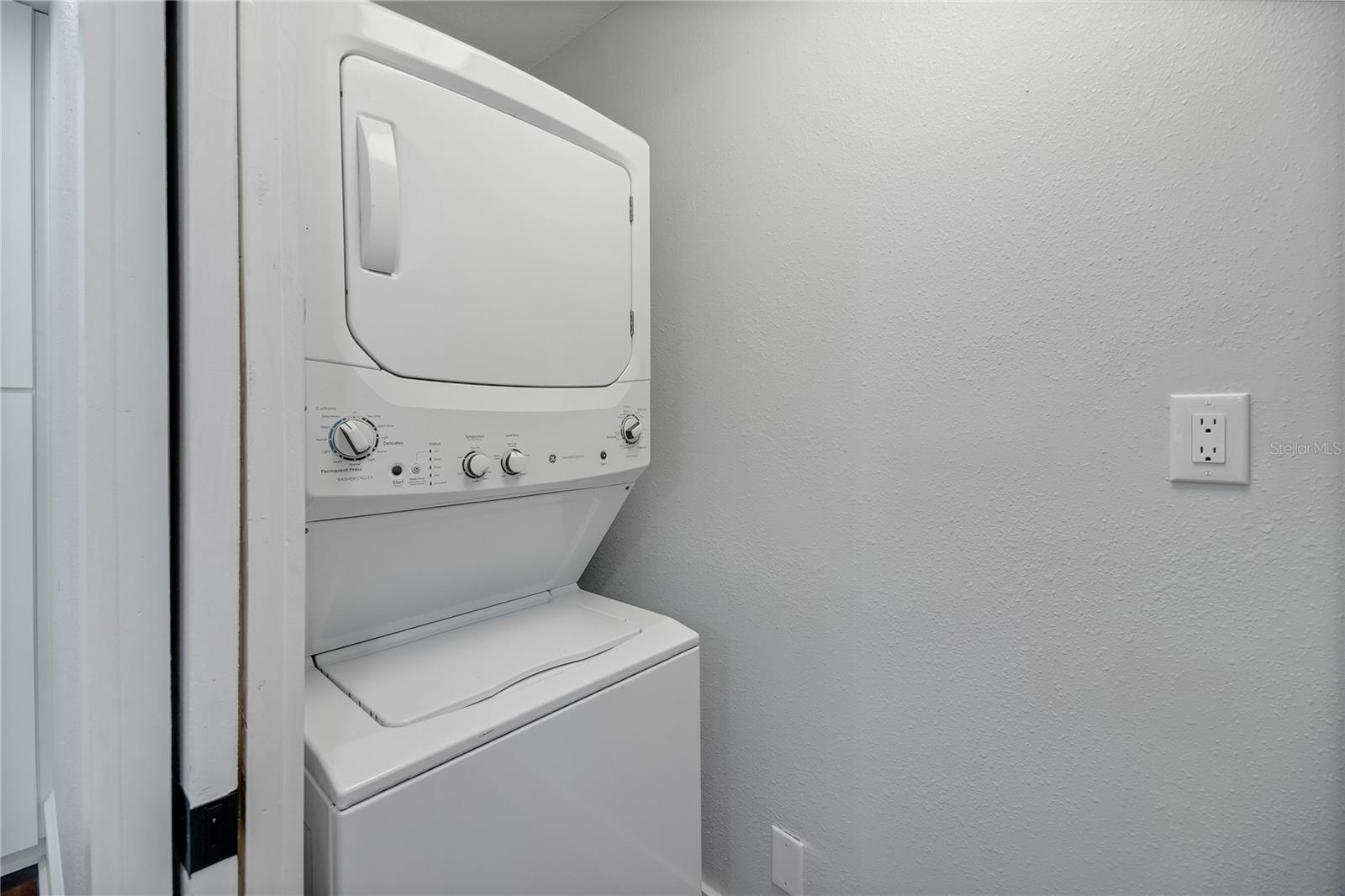 Image 16 of 69 For 30437 Orange Drive