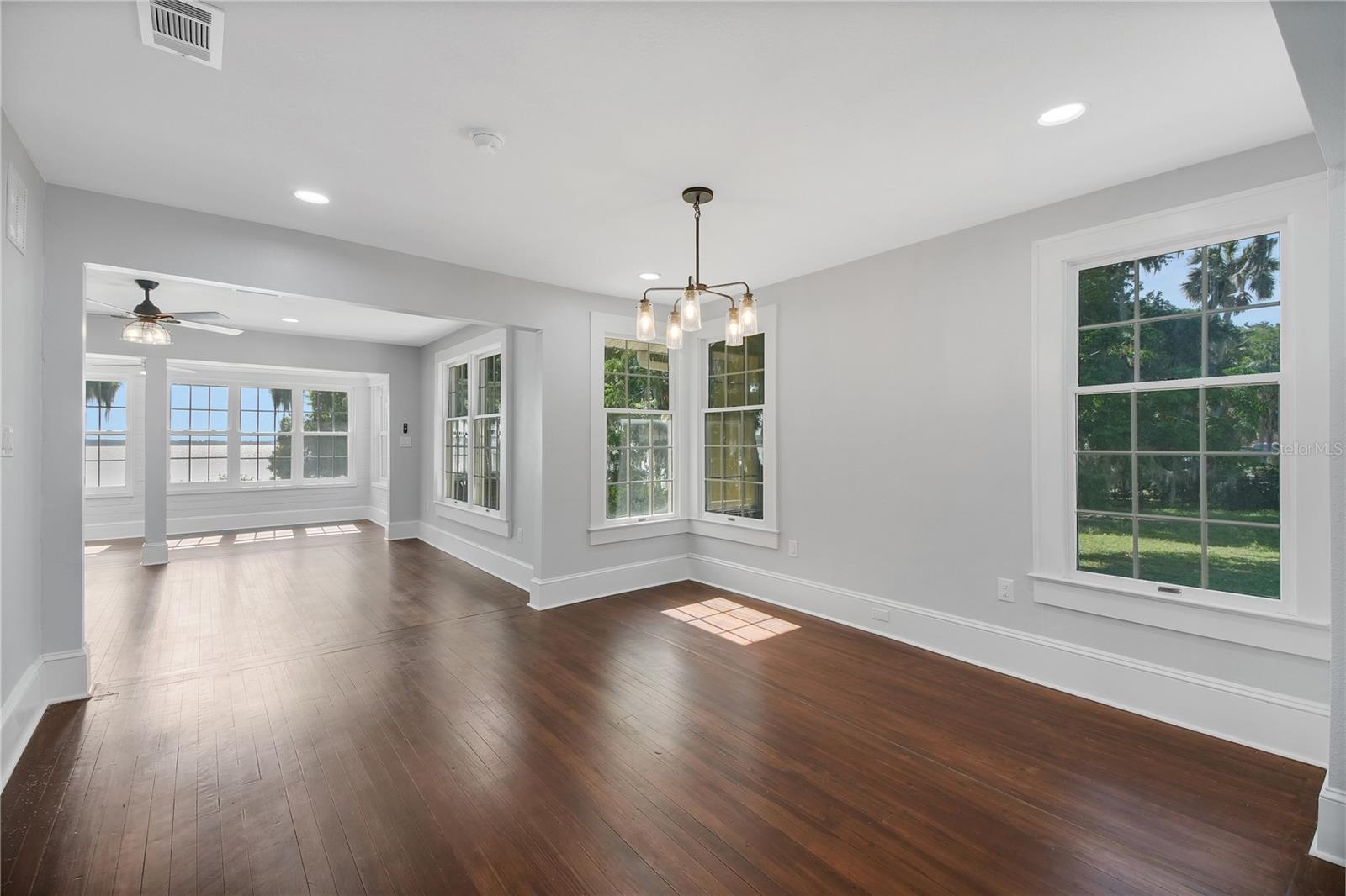 Image 18 of 69 For 30437 Orange Drive