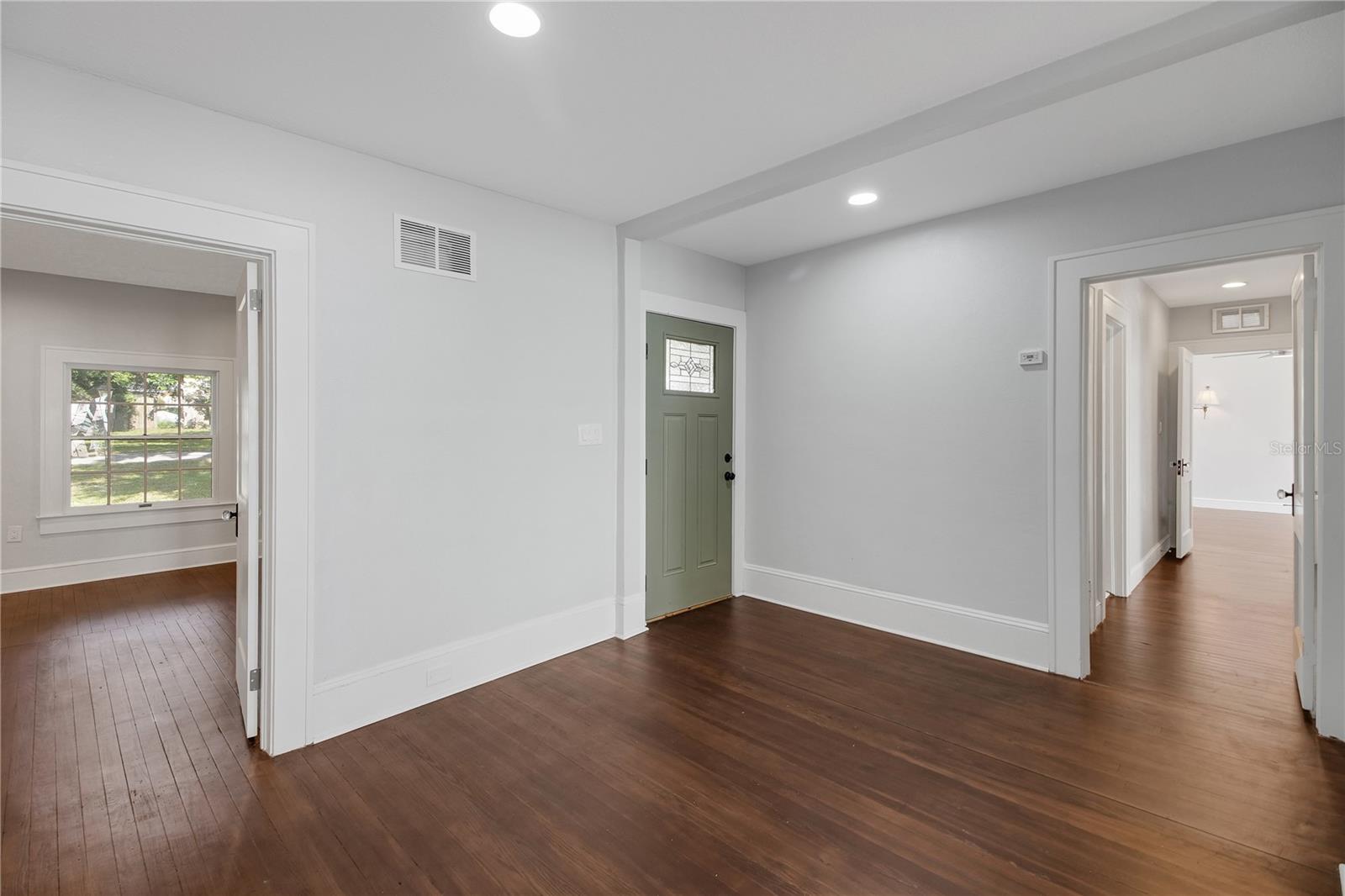 Image 22 of 69 For 30437 Orange Drive