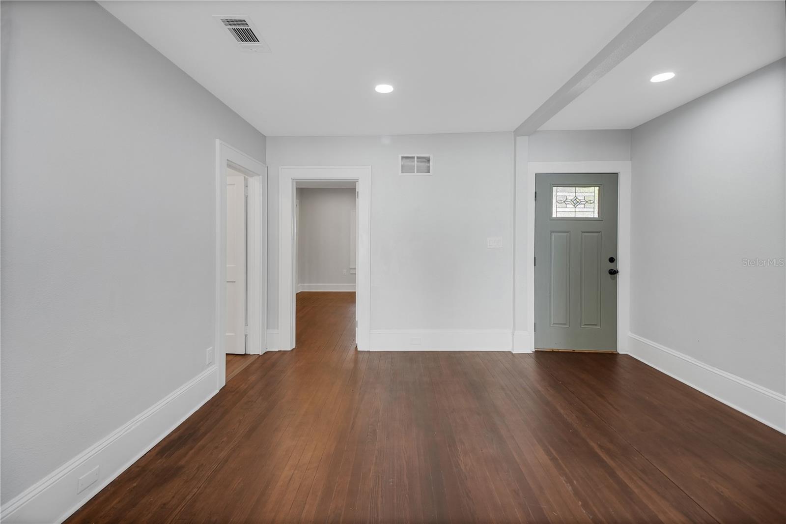 Image 34 of 69 For 30437 Orange Drive