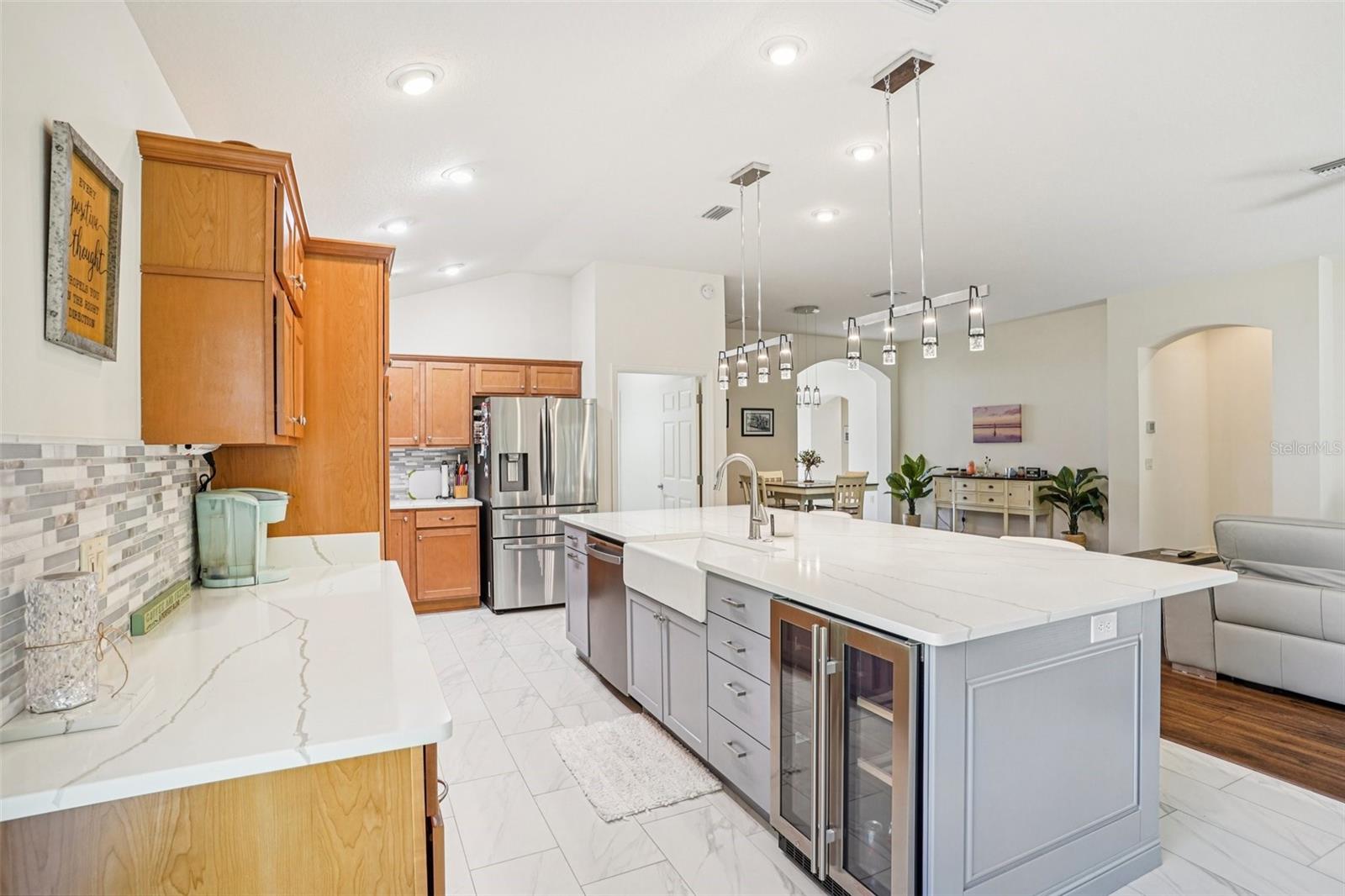 Image 15 of 57 For 10063 Lake Miona Way