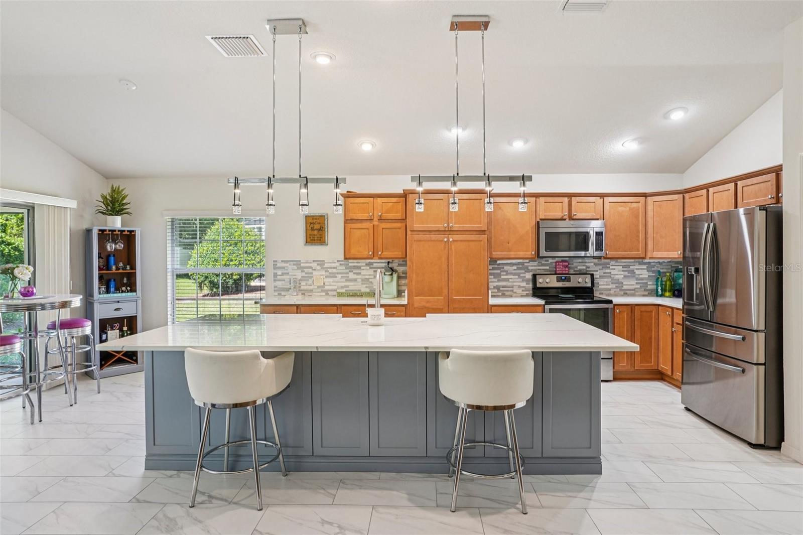 Image 22 of 57 For 10063 Lake Miona Way