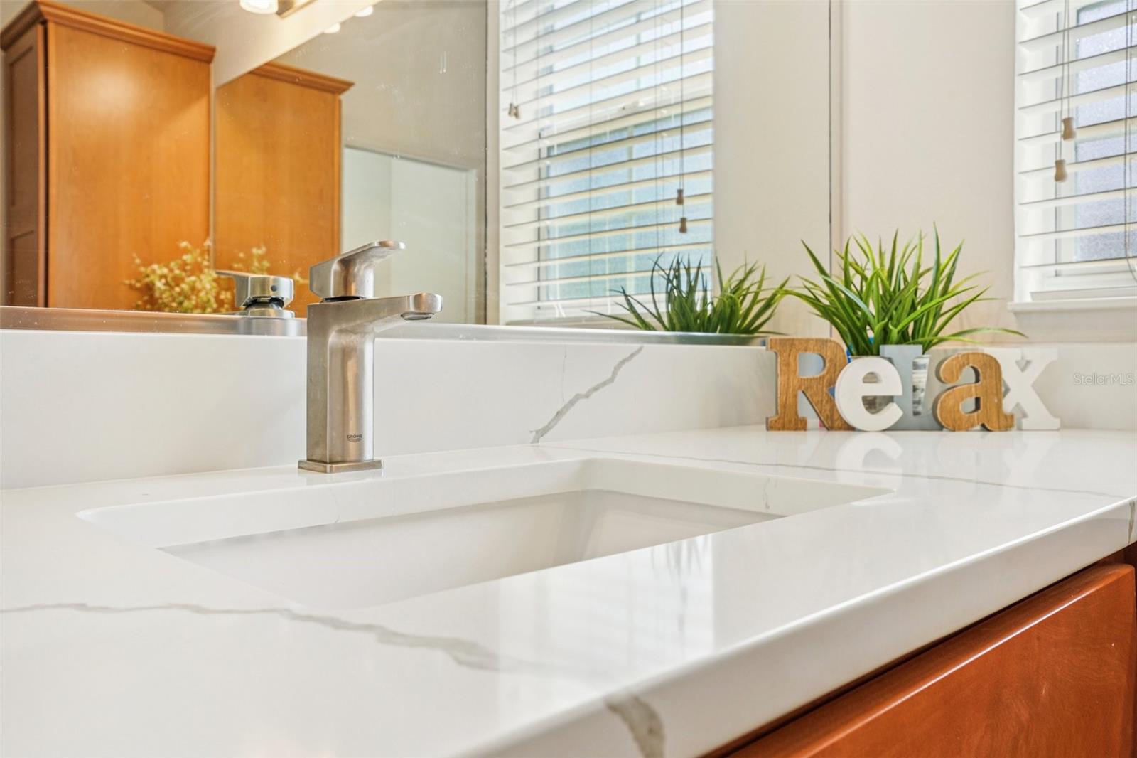 Image 27 of 57 For 10063 Lake Miona Way