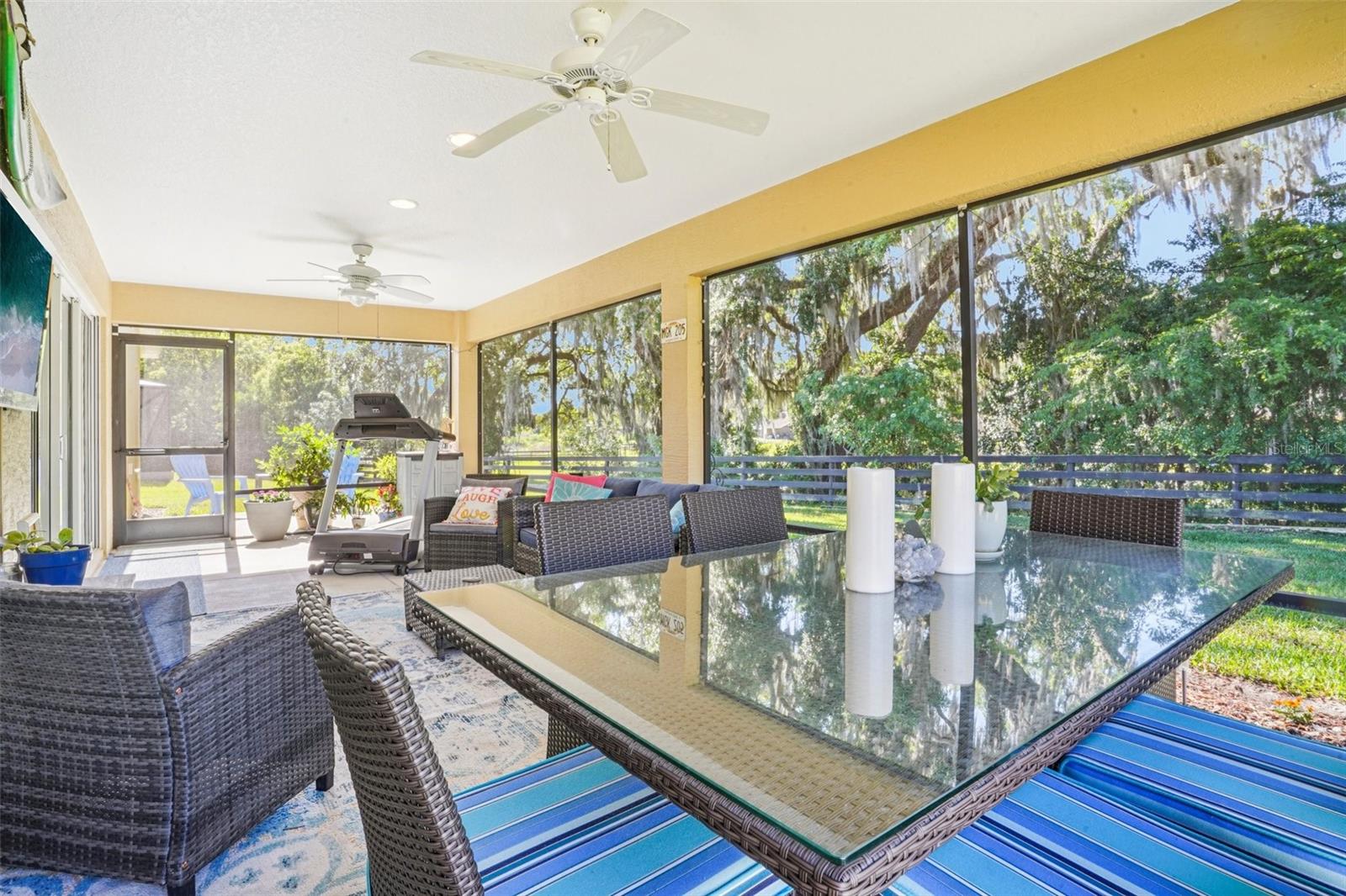 Image 37 of 57 For 10063 Lake Miona Way