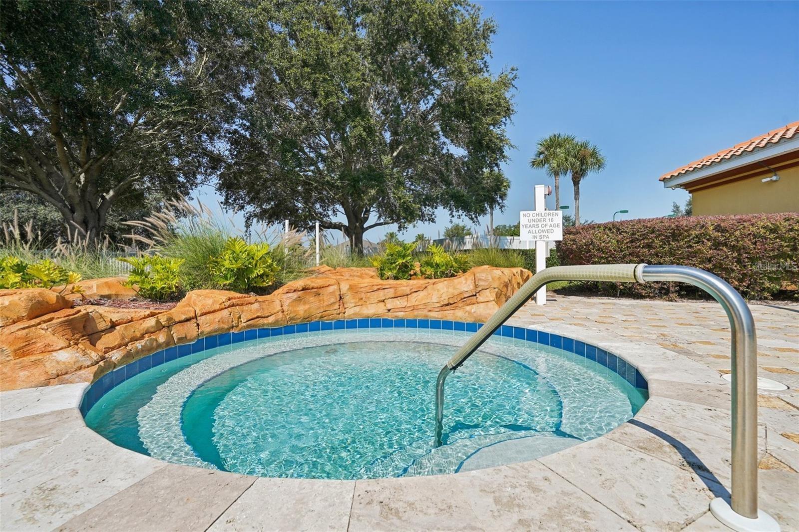 Image 49 of 57 For 10063 Lake Miona Way