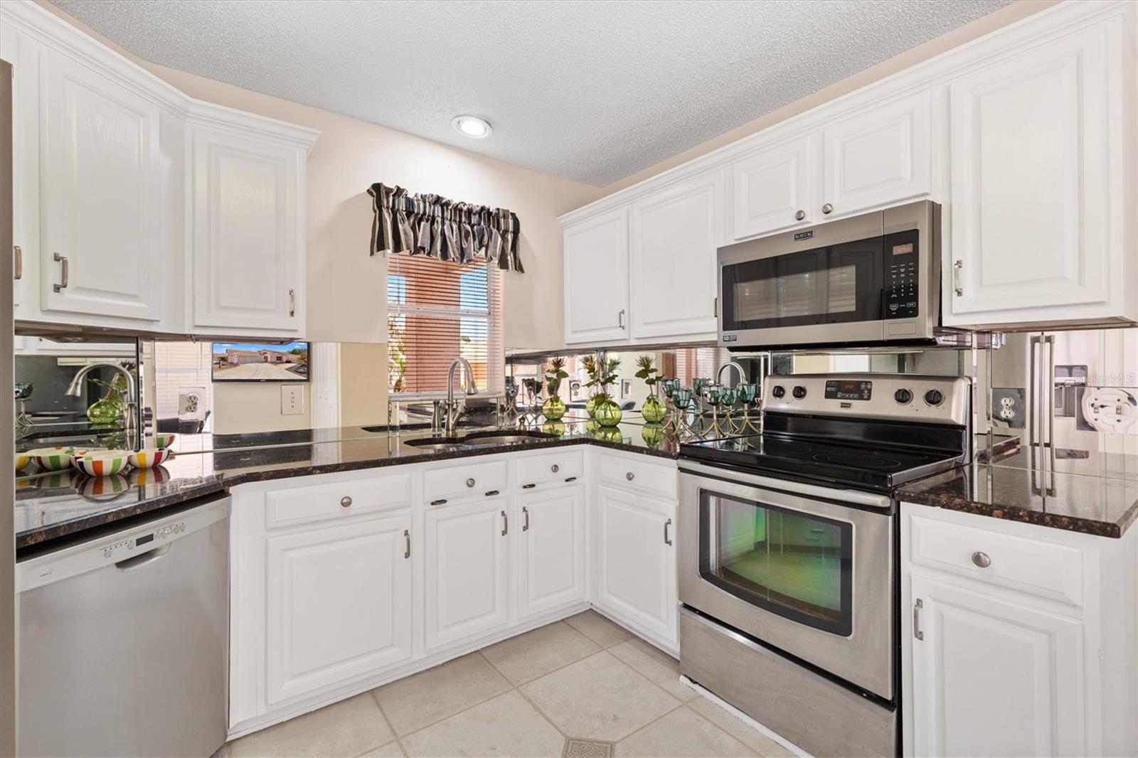 Image 15 of 42 For 1314 Santa Rosa Court