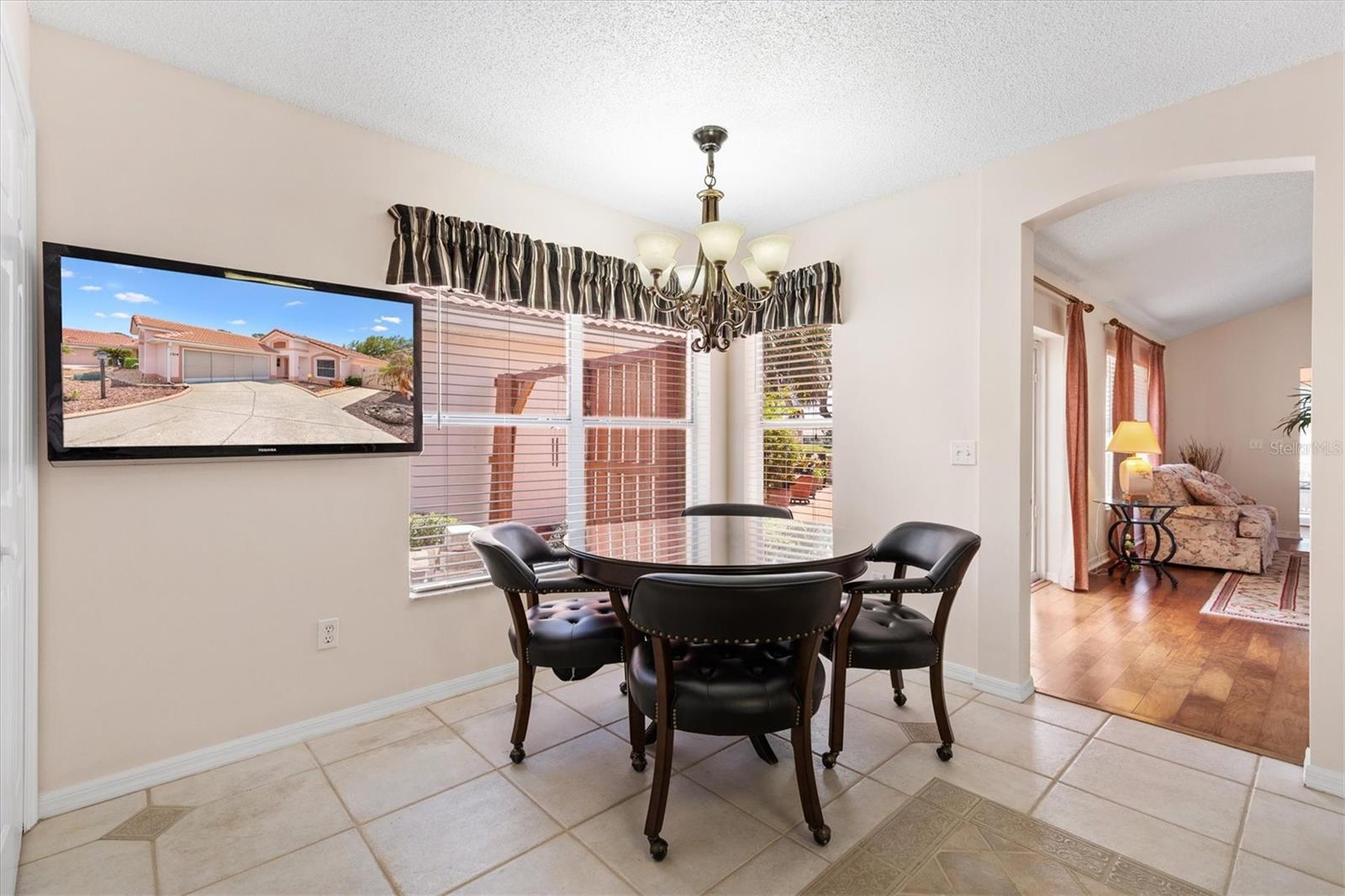 Image 17 of 42 For 1314 Santa Rosa Court