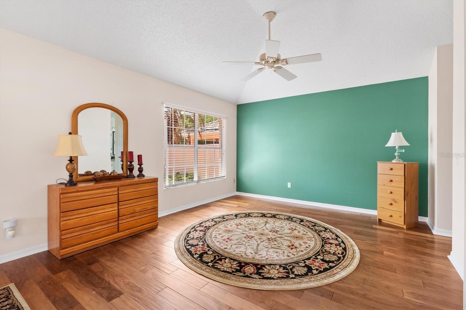 Image 19 of 42 For 1314 Santa Rosa Court