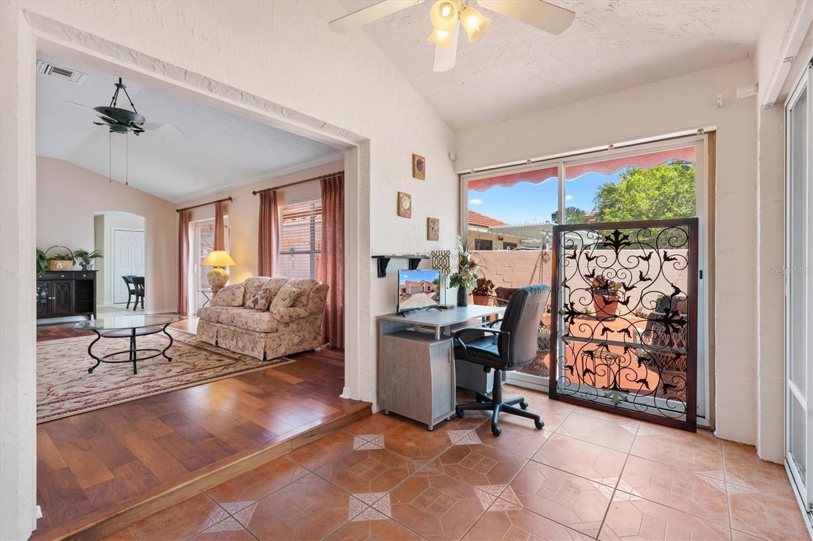 Image 25 of 42 For 1314 Santa Rosa Court