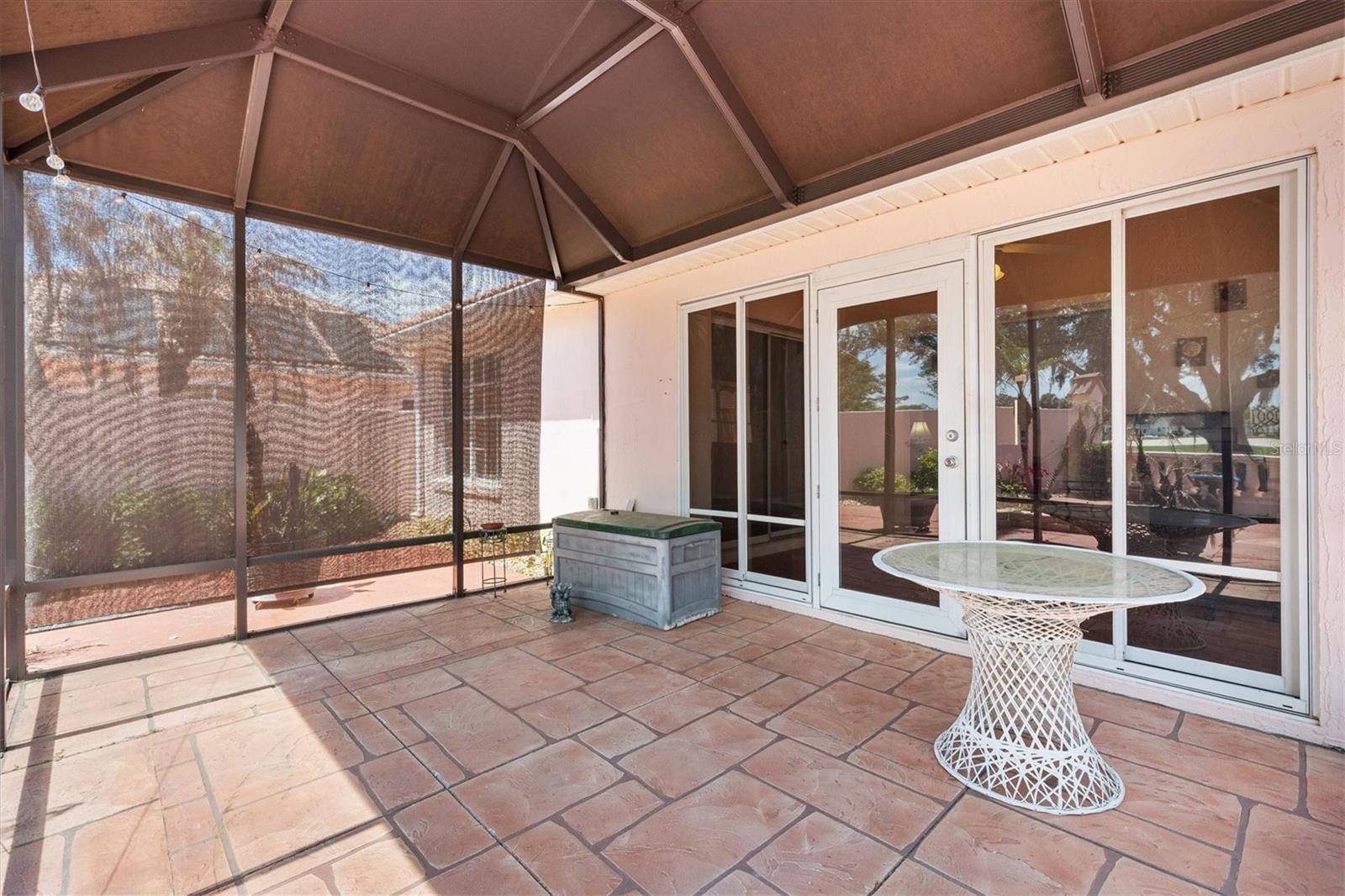 Image 28 of 42 For 1314 Santa Rosa Court