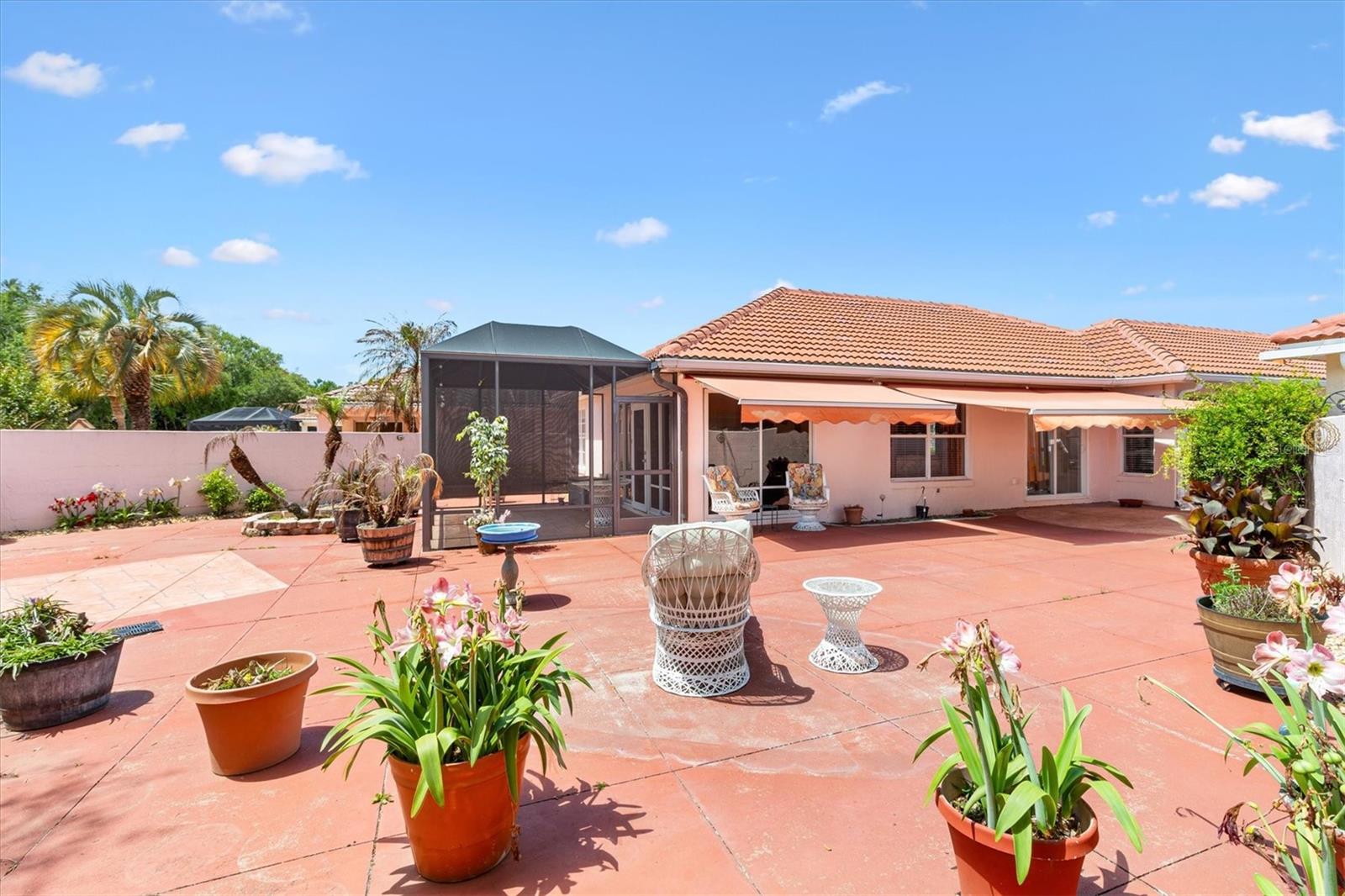 Image 31 of 42 For 1314 Santa Rosa Court