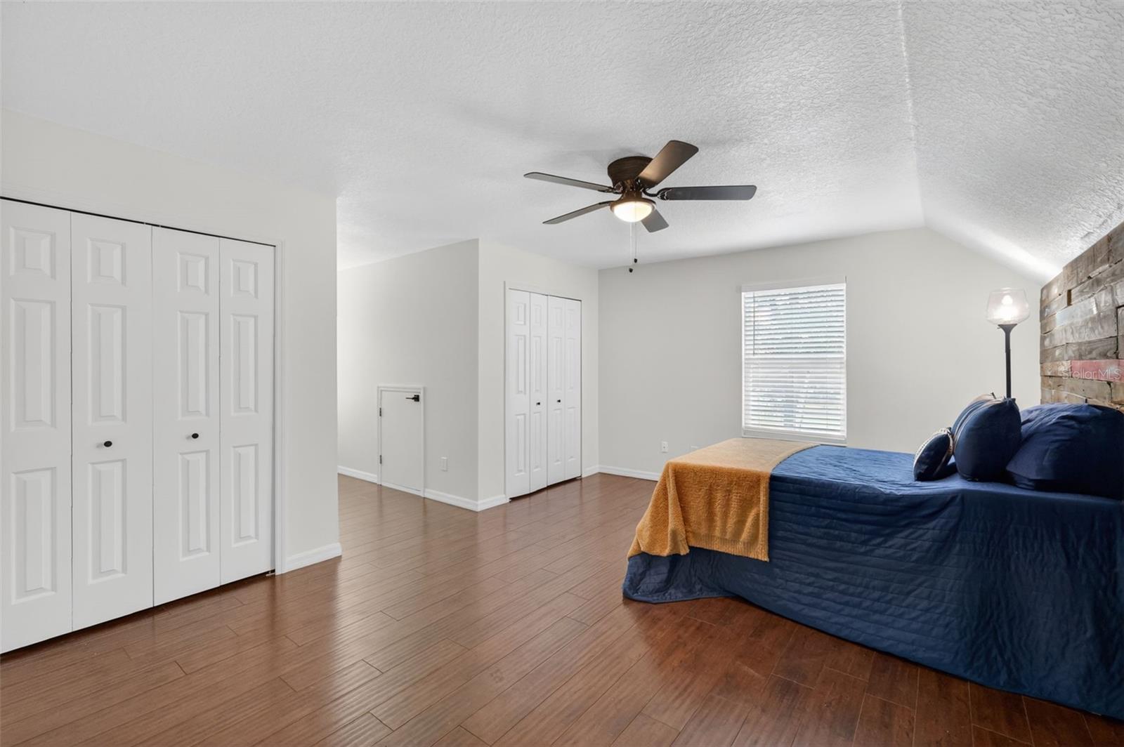 Image 30 of 72 For 250 Walker Street