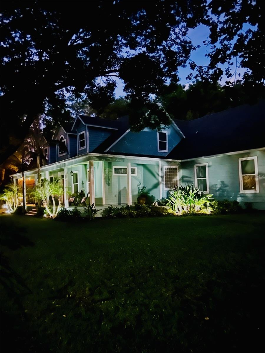 Image 67 of 72 For 250 Walker Street