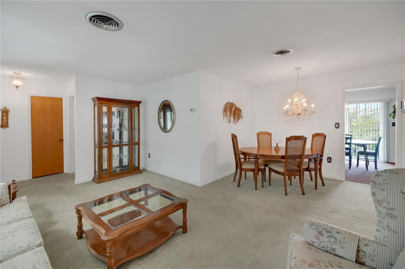 Image 11 of 57 For 2214 Topping Place