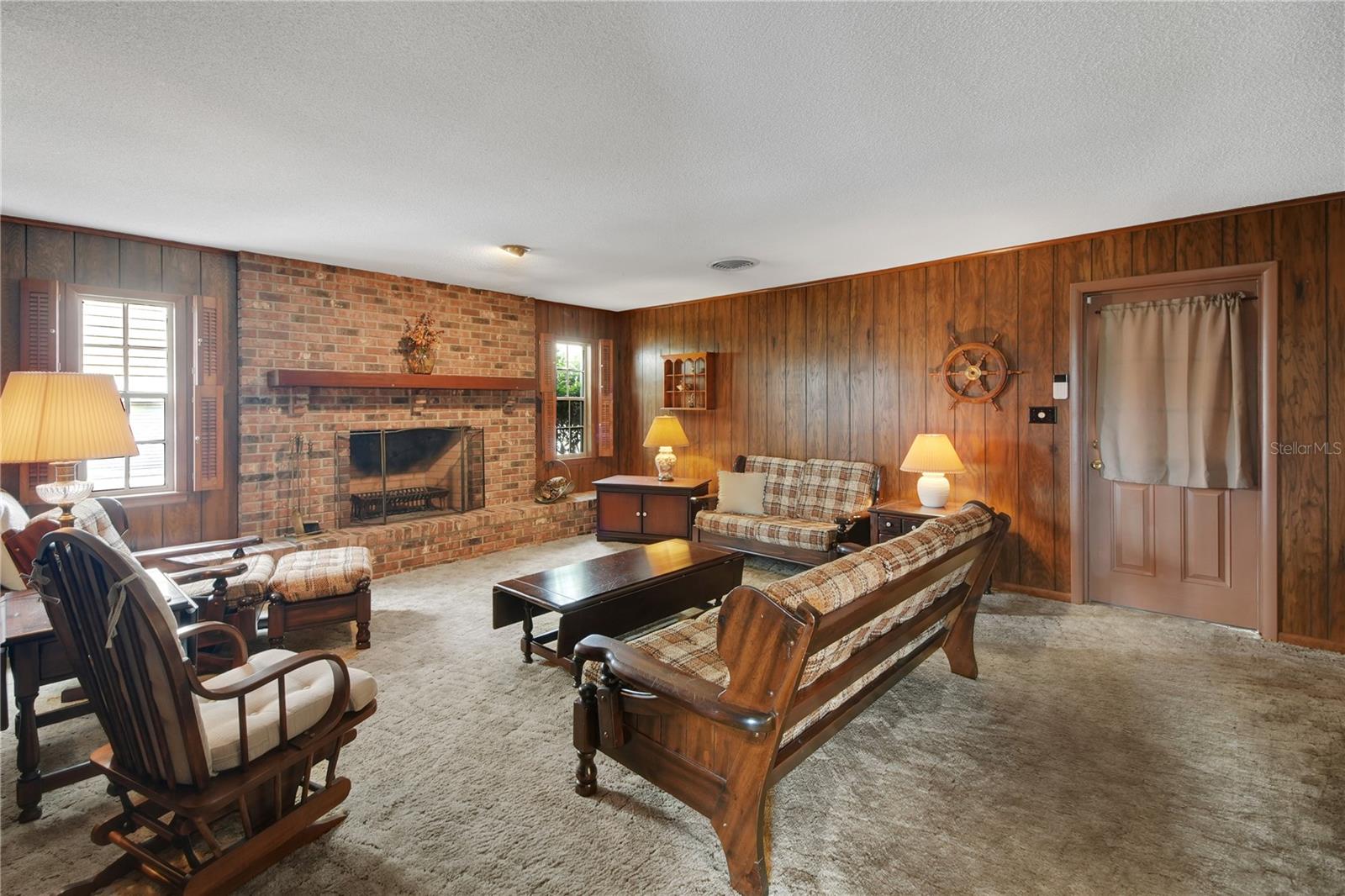 Image 15 of 57 For 2214 Topping Place