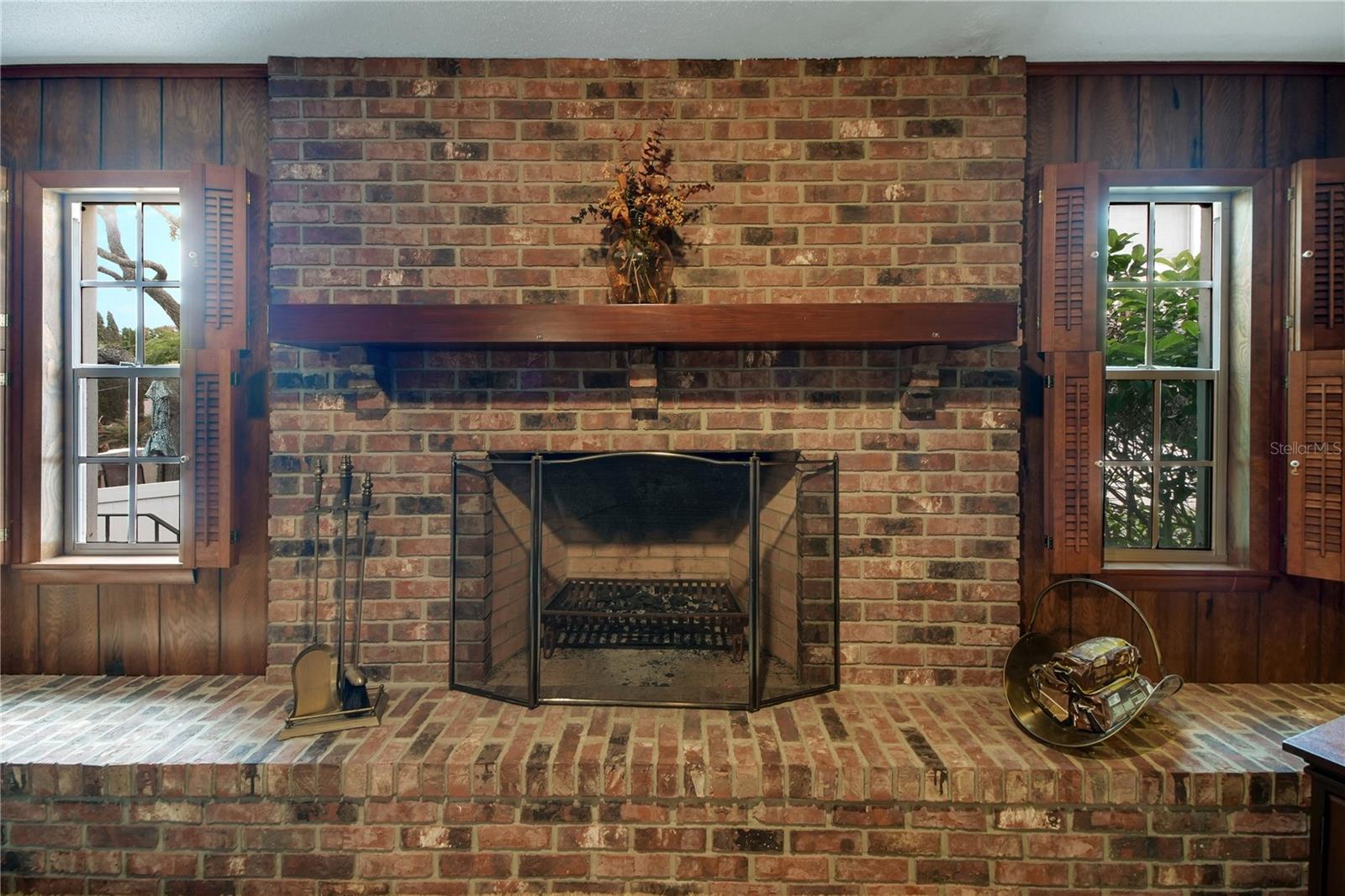 Image 18 of 57 For 2214 Topping Place