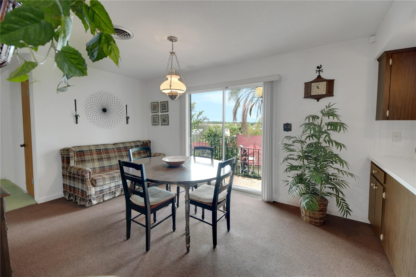 Image 24 of 57 For 2214 Topping Place