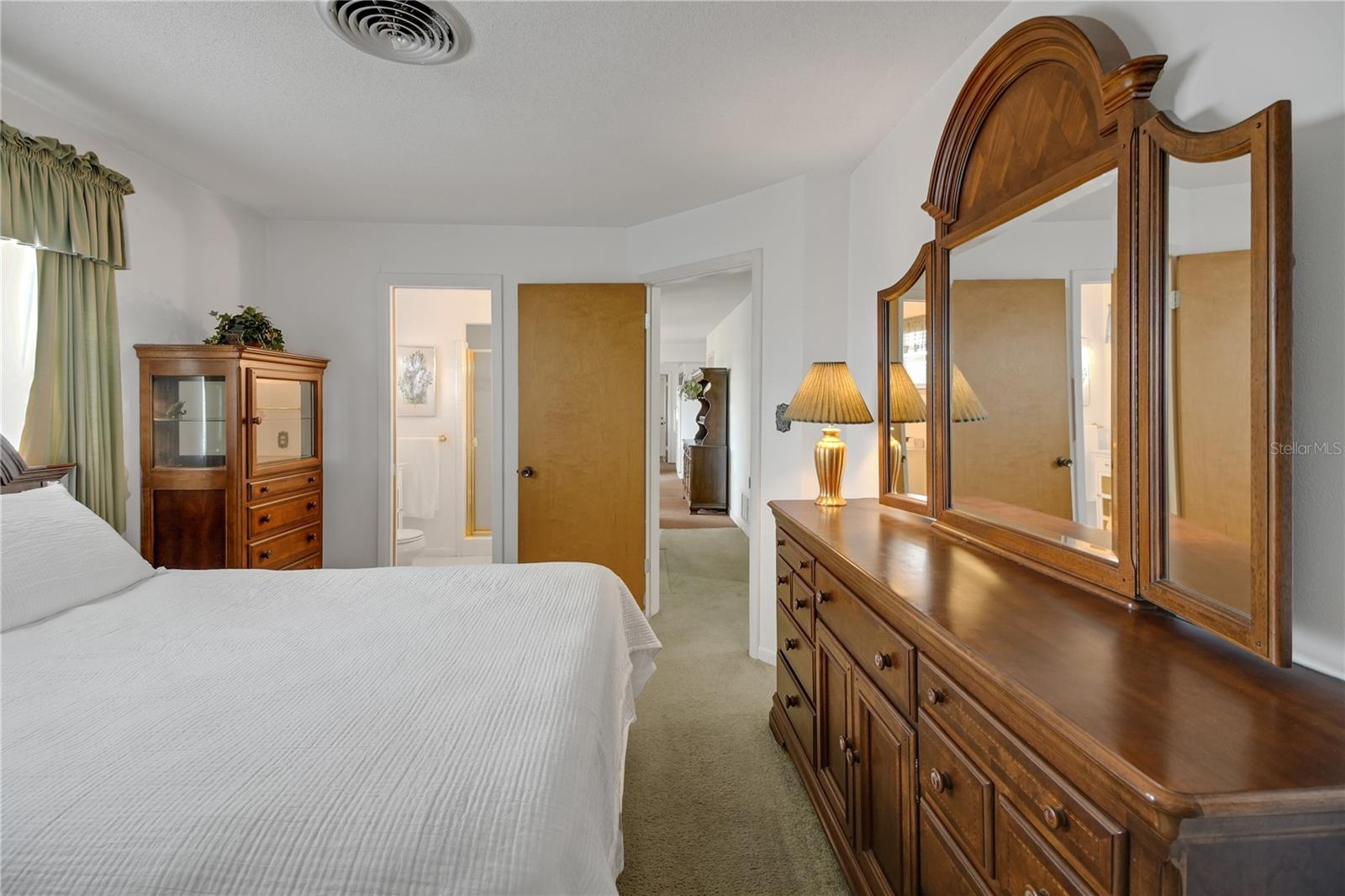 Image 27 of 57 For 2214 Topping Place