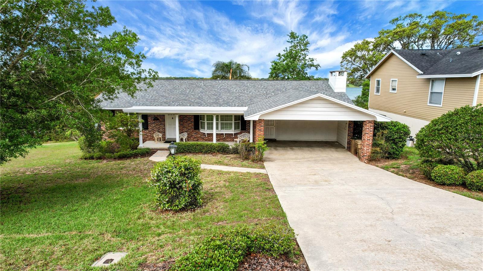 Image 52 of 57 For 2214 Topping Place