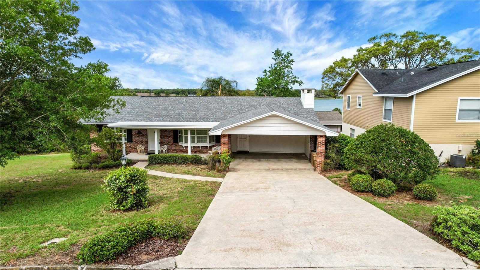 Image 53 of 57 For 2214 Topping Place