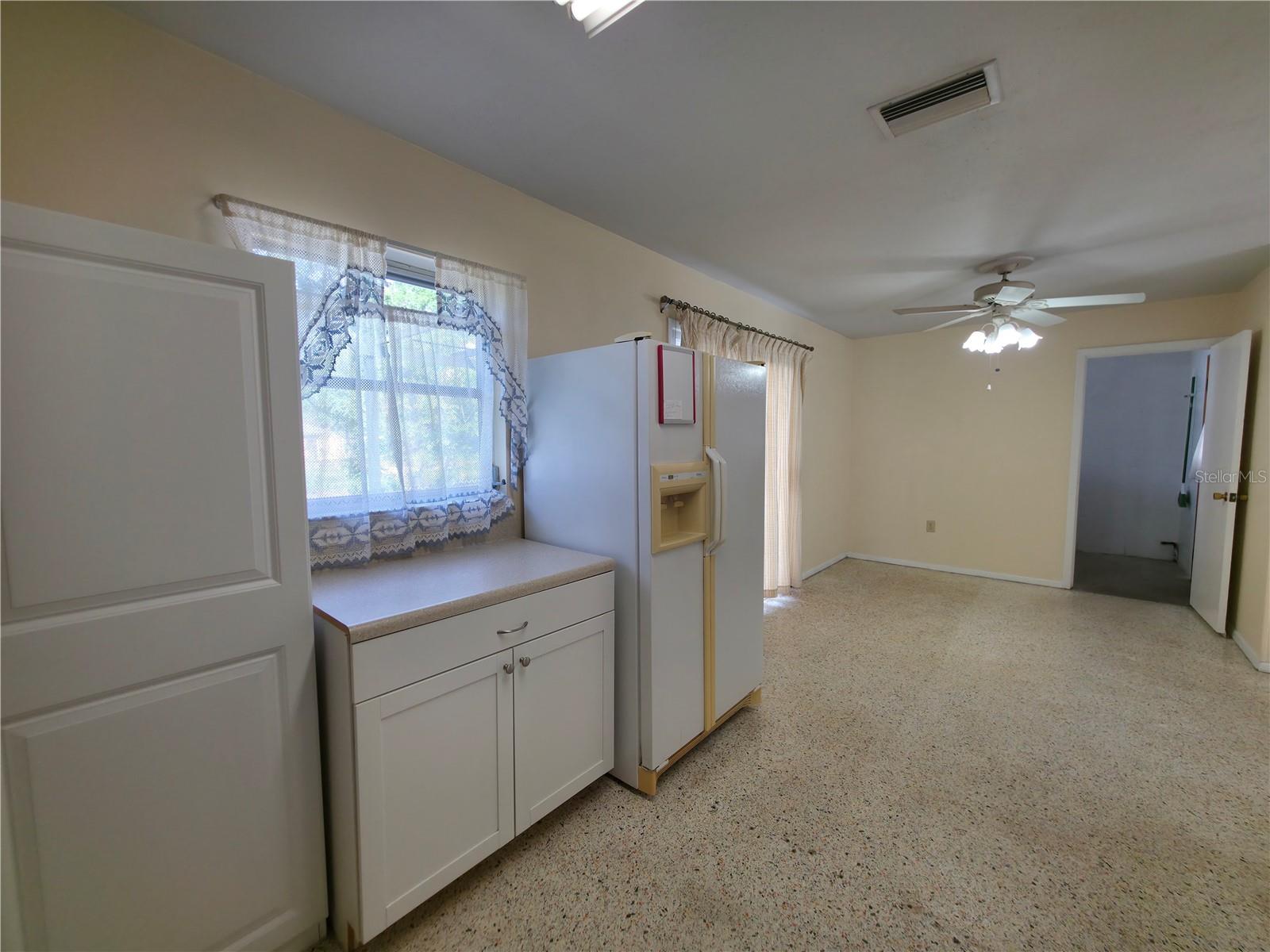 Image 12 of 21 For 1407 25th Place