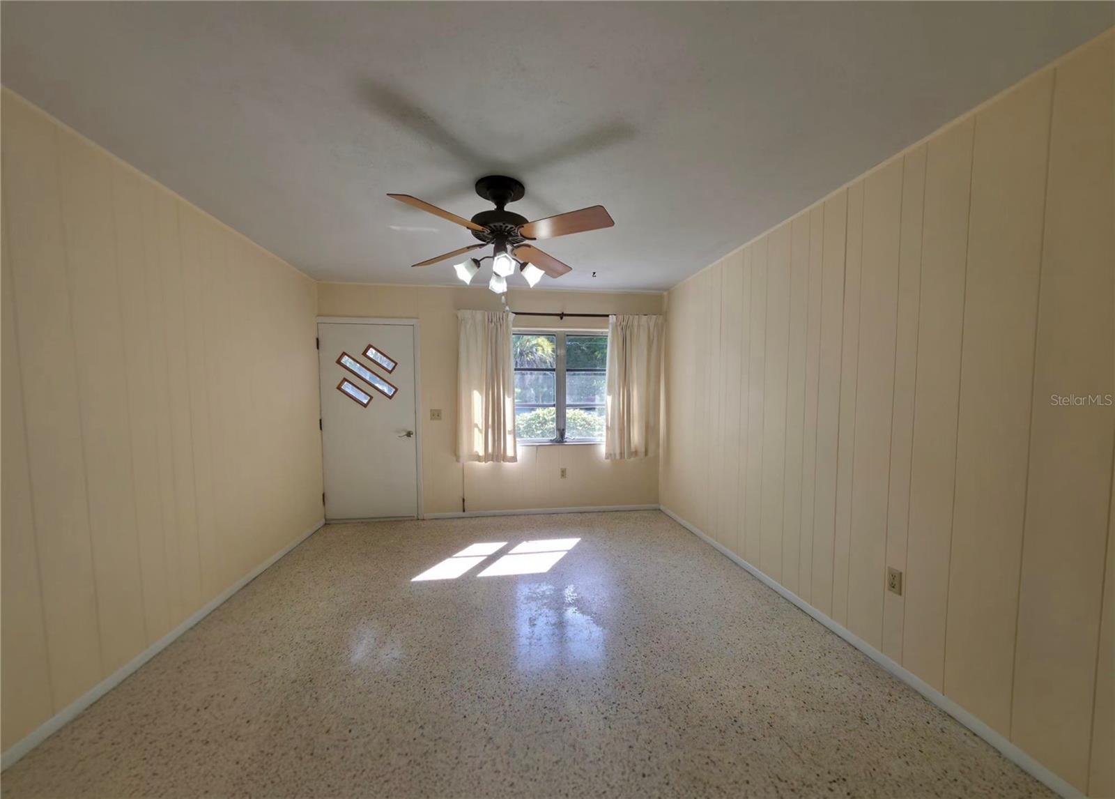 Image 7 of 21 For 1407 25th Place