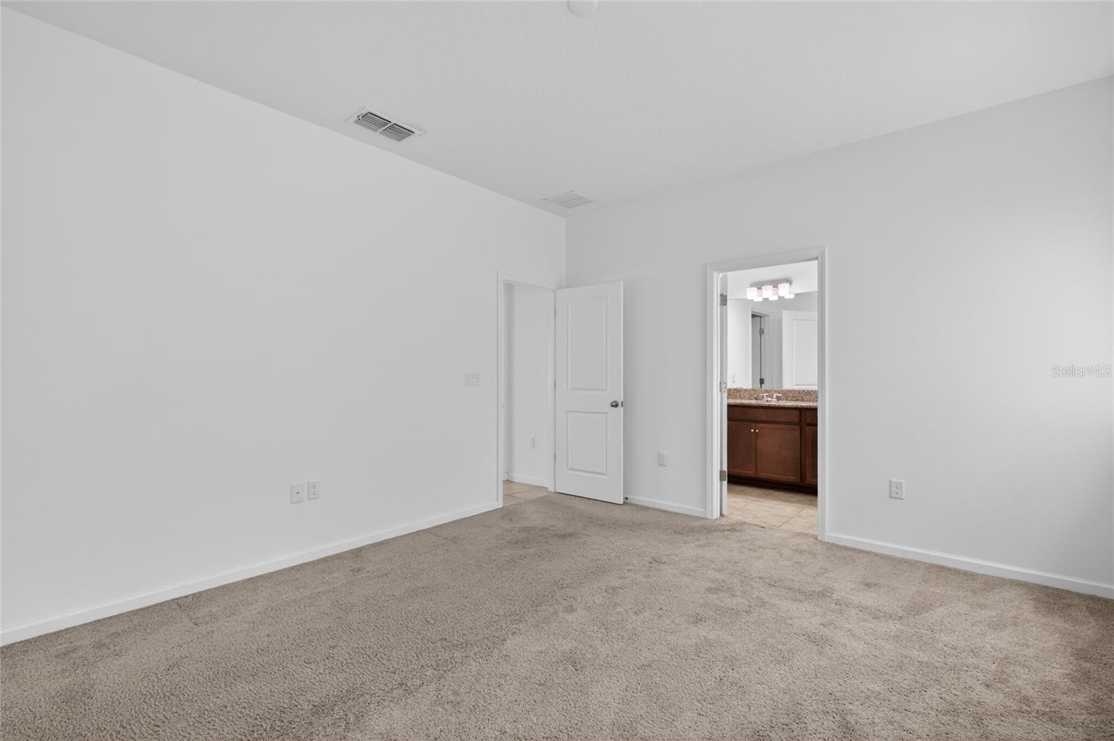 Image 30 of 39 For 4406 Davos Drive