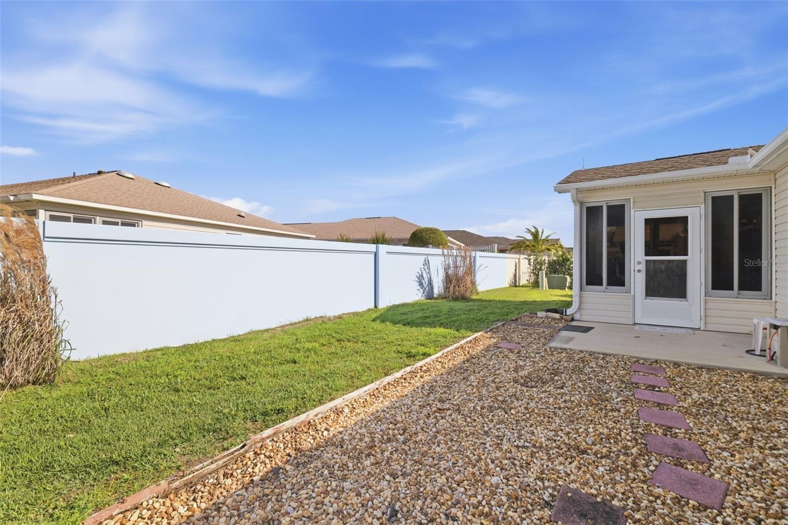 Image 25 of 26 For 1609 Blossom Terrace