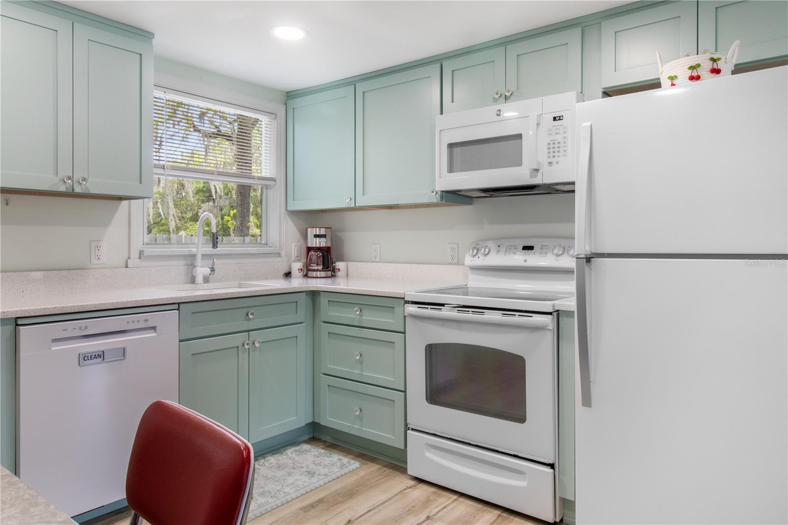 Image 10 of 28 For 741 Kauri Way